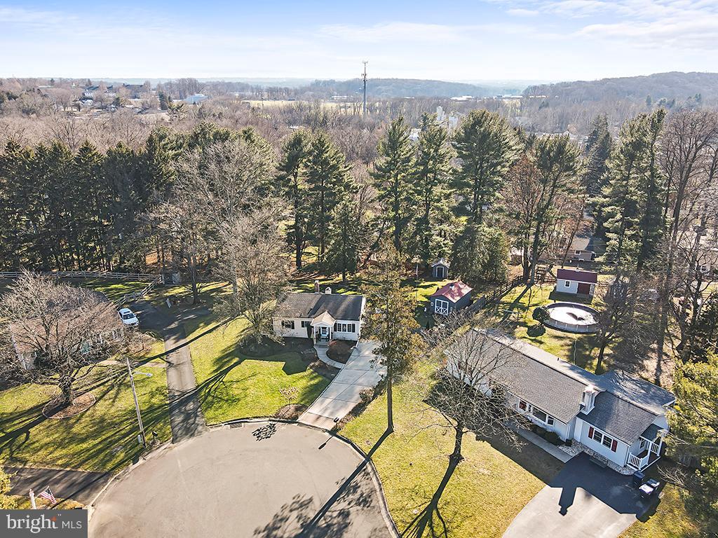 HILLSIDE VIL - Residential