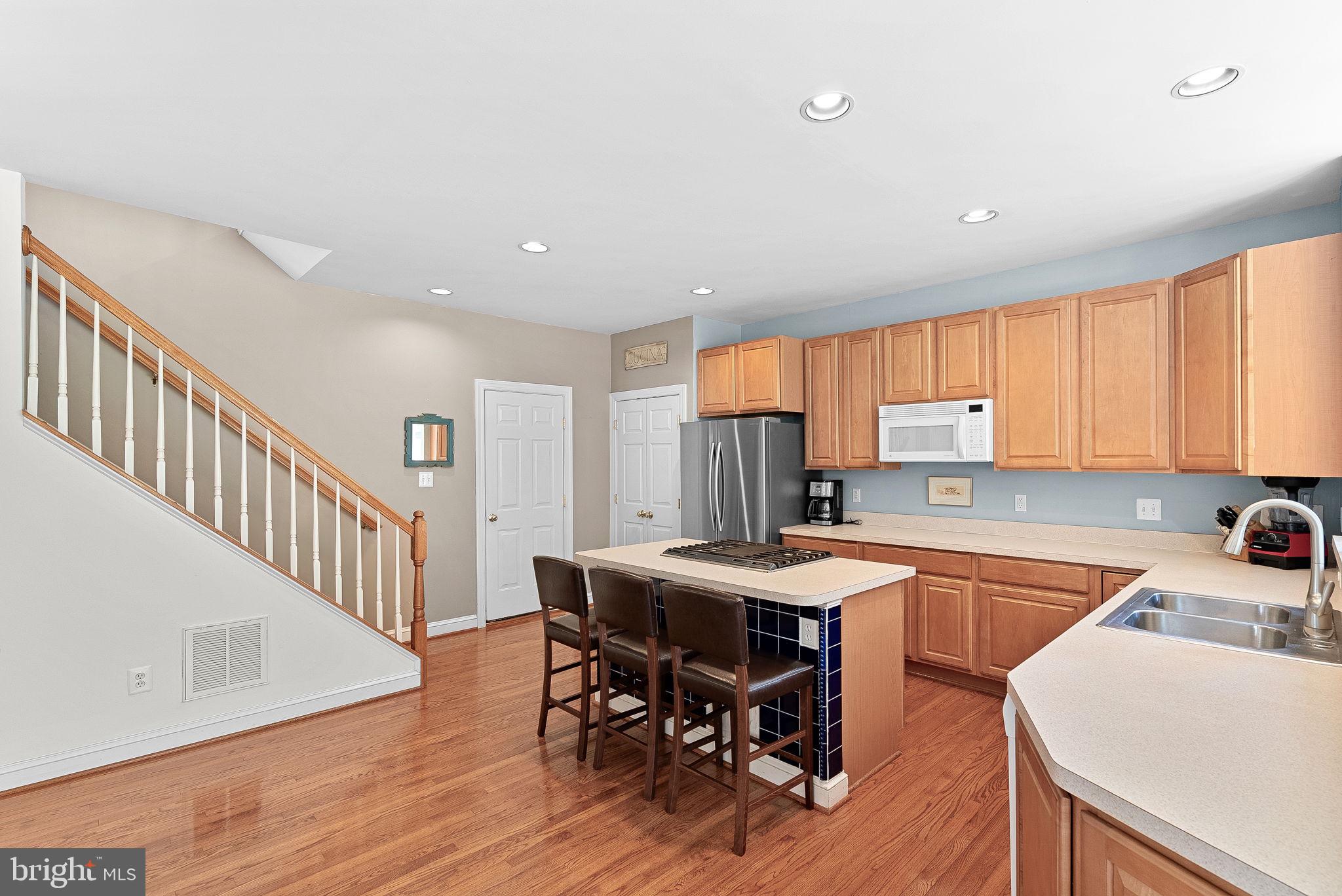 MEADOW BRANCH SOUTH - Residential