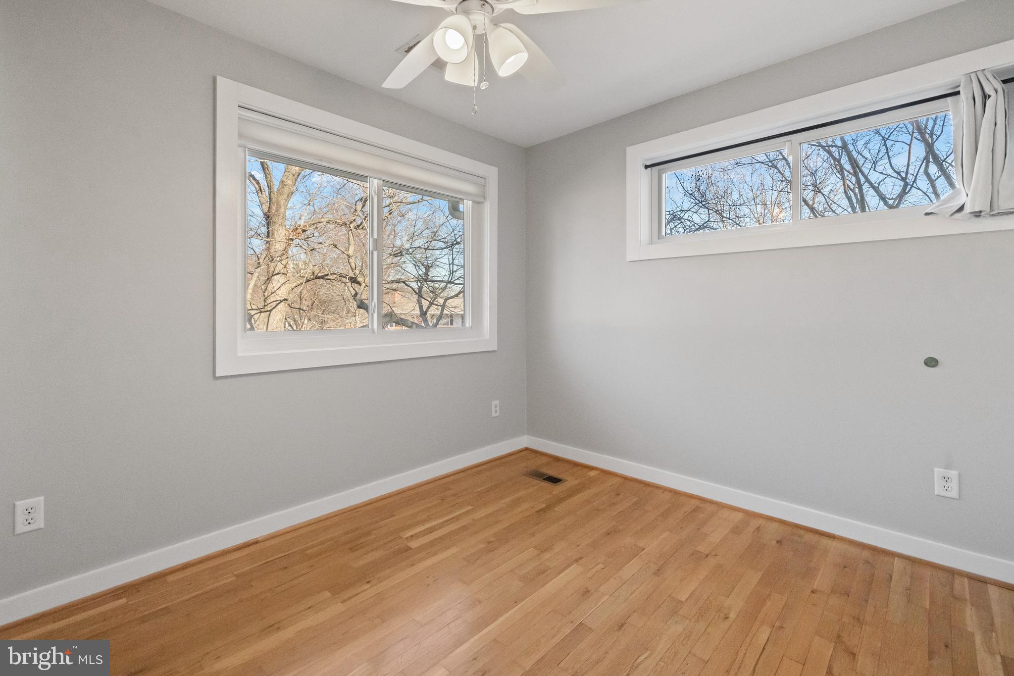 BRAD LEE HOMES - Residential