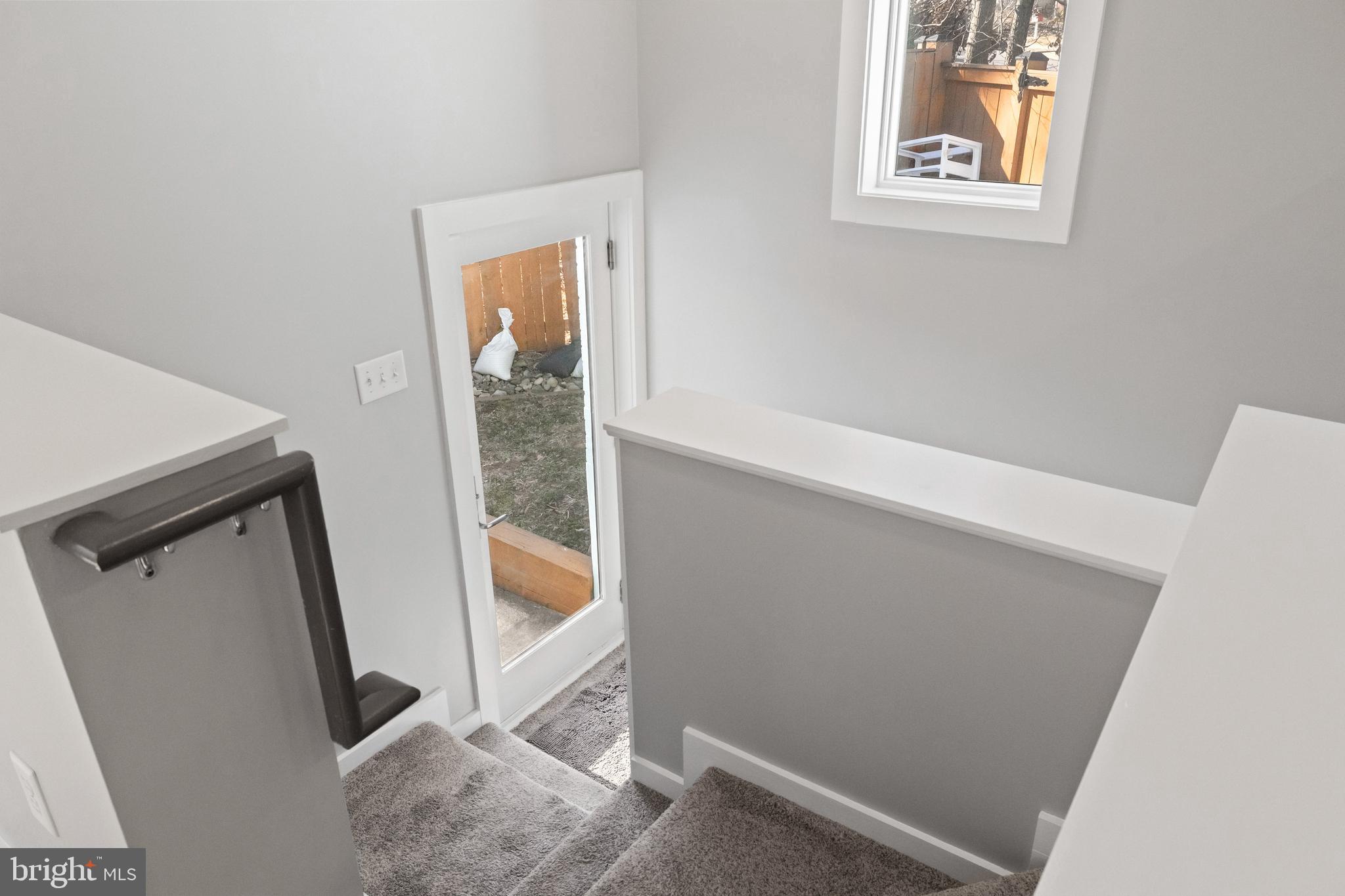 BRAD LEE HOMES - Residential