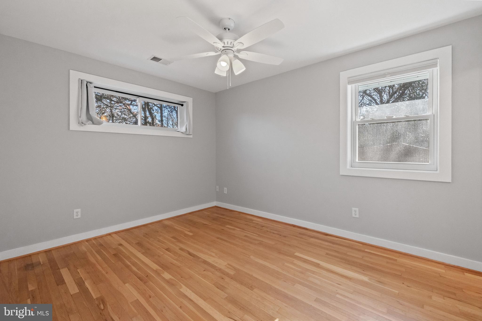 BRAD LEE HOMES - Residential