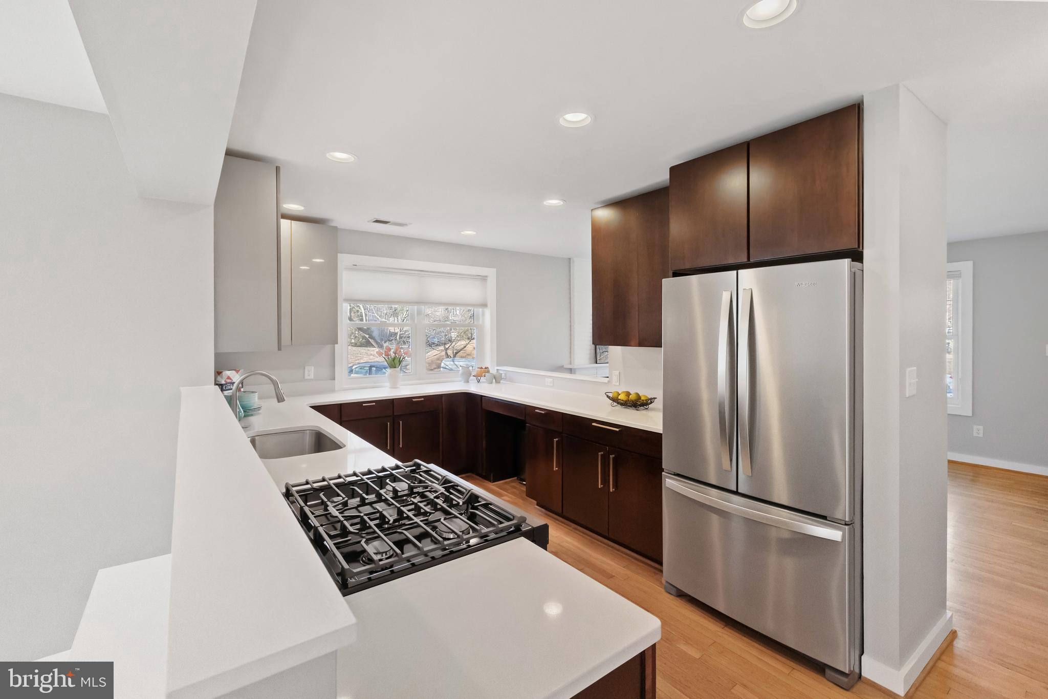 BRAD LEE HOMES - Residential
