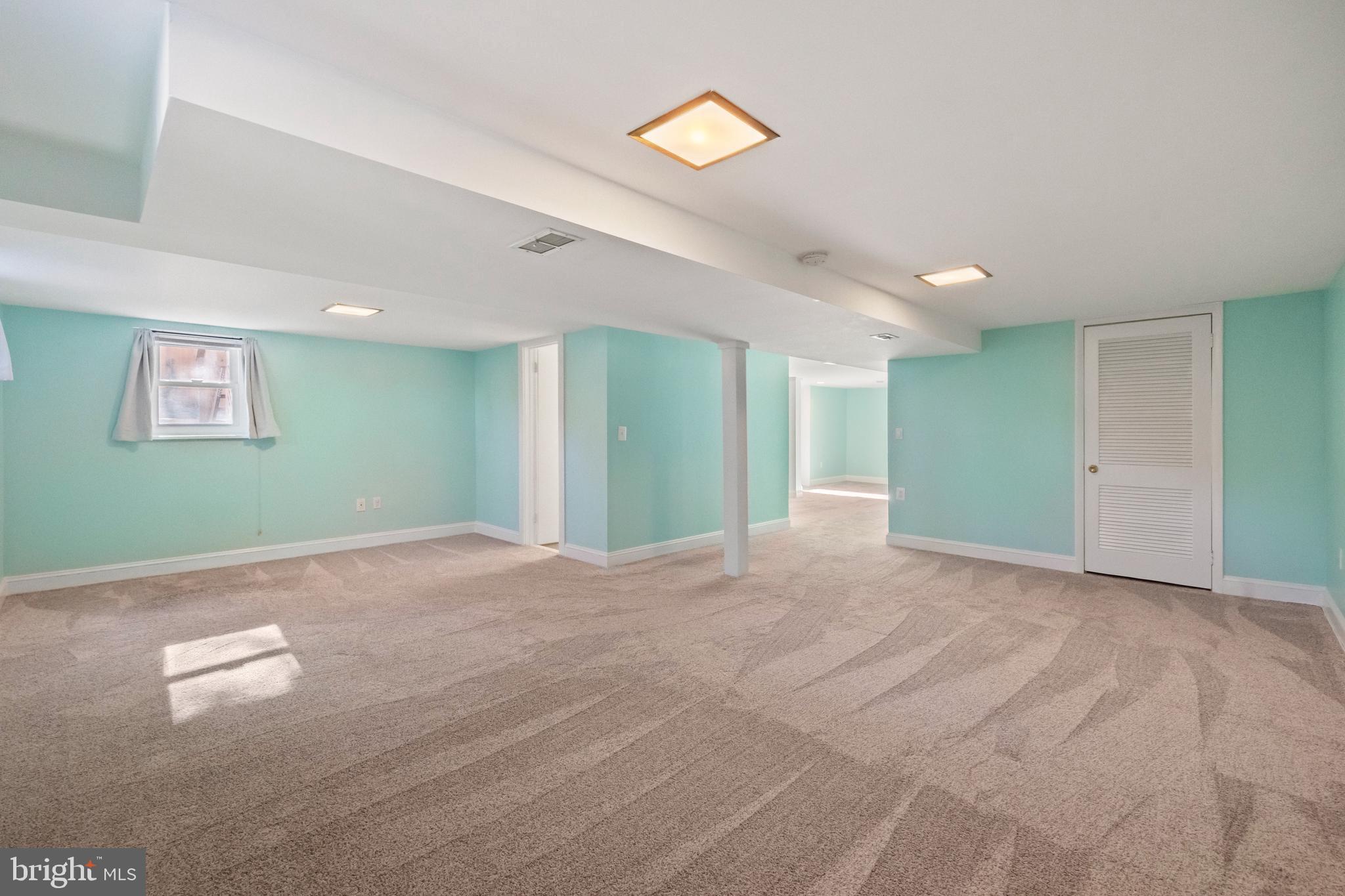 BRAD LEE HOMES - Residential