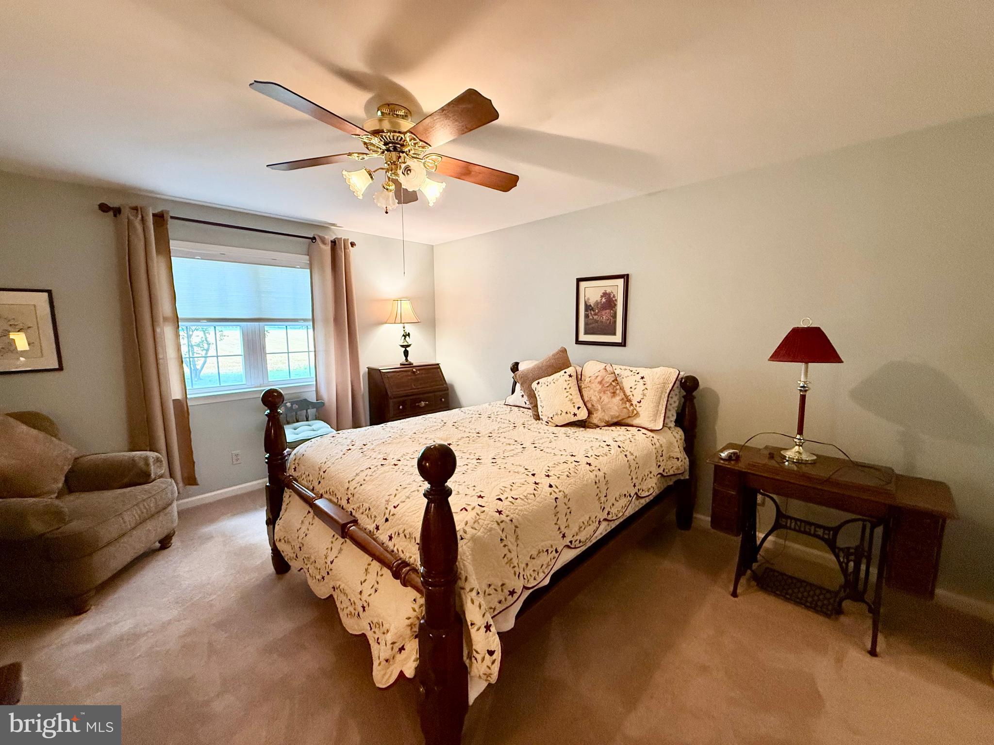 WALNUT MANOR - Residential