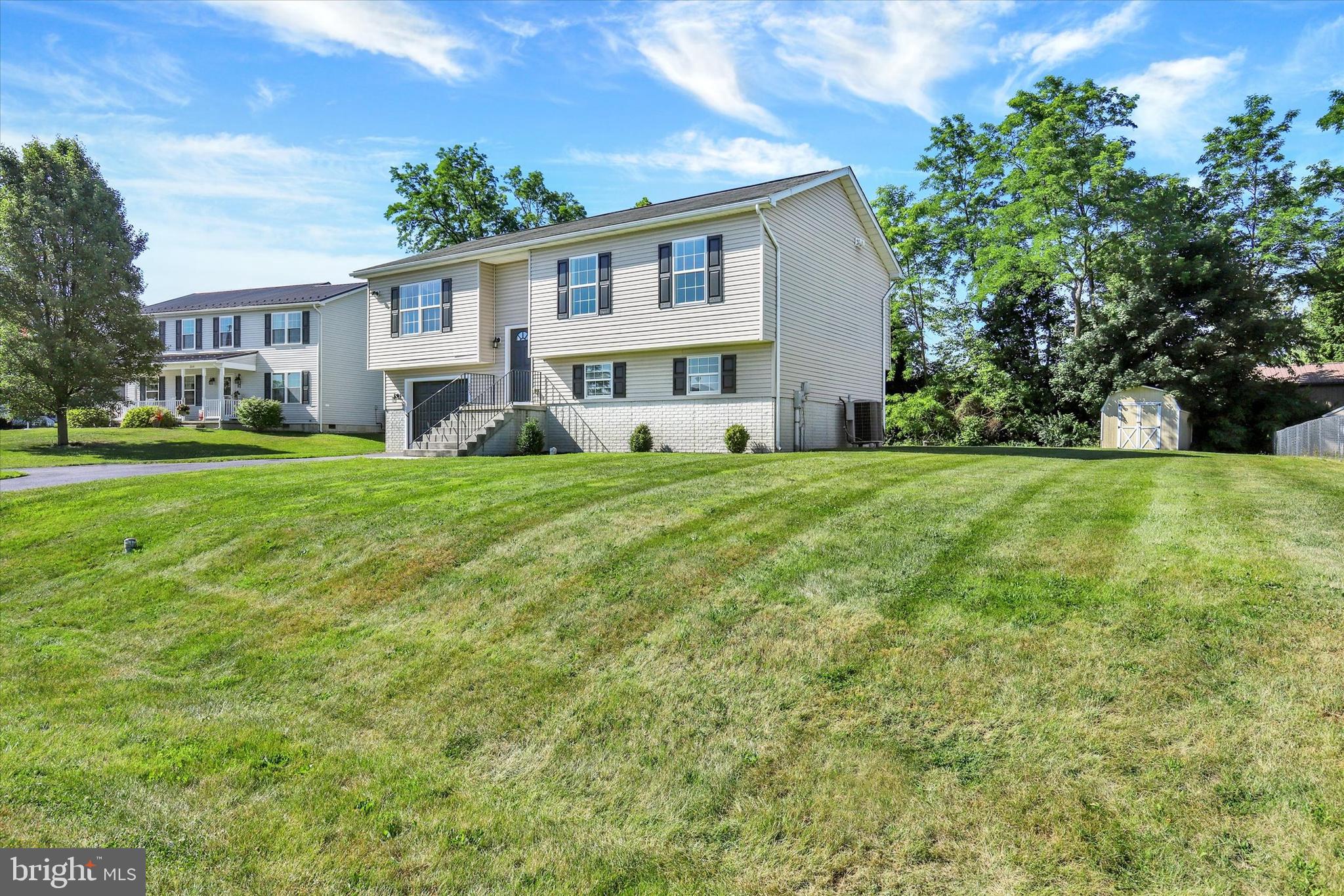 NORTH MIDDLE SPRING ESTATES - Residential