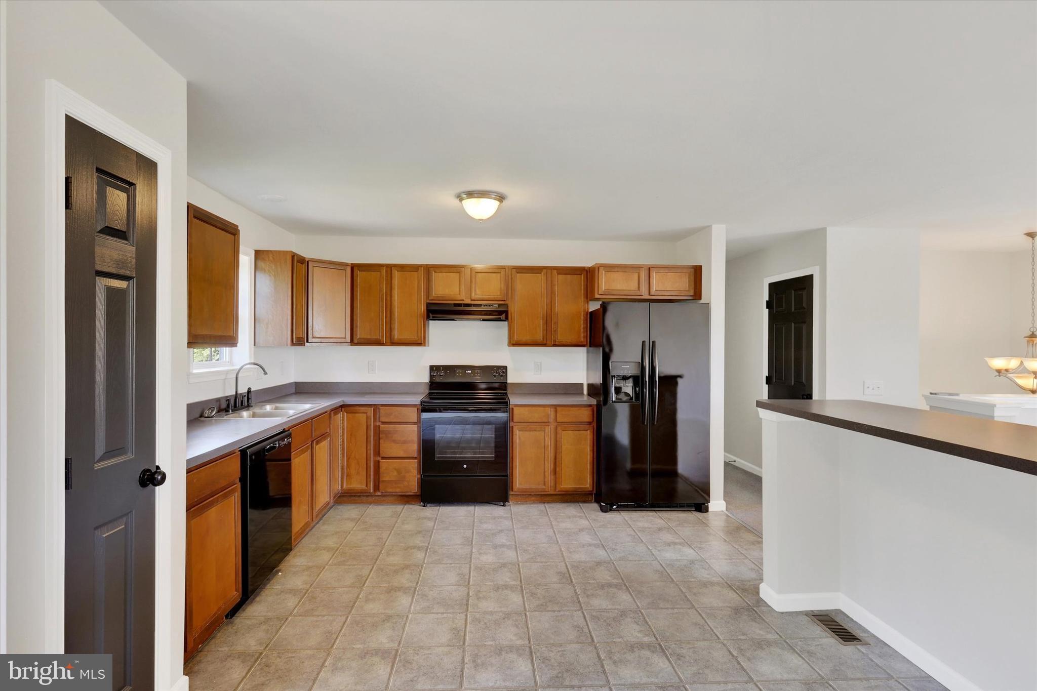 NORTH MIDDLE SPRING ESTATES - Residential