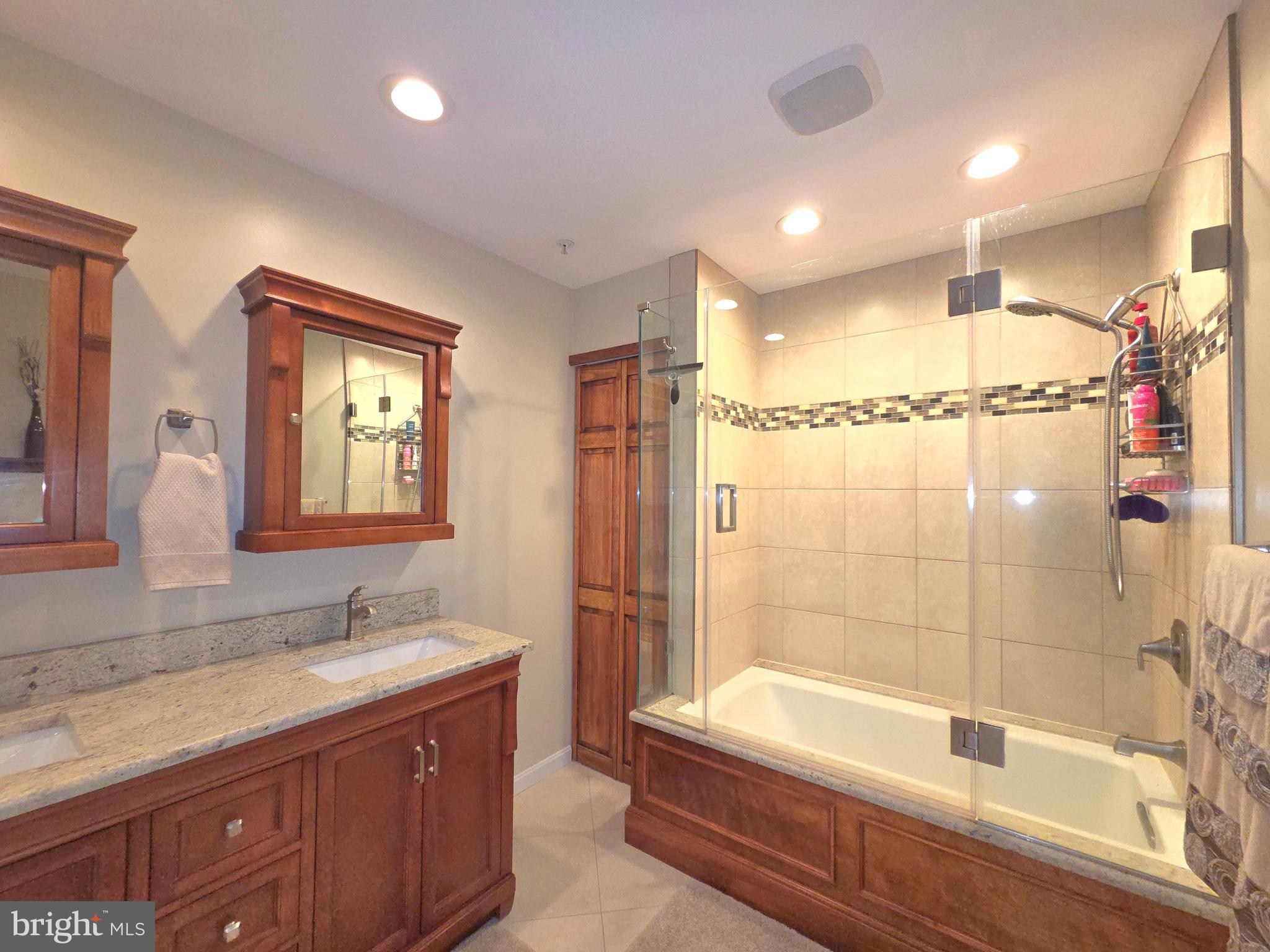 REISTERSTOWN VILLAGE - Residential