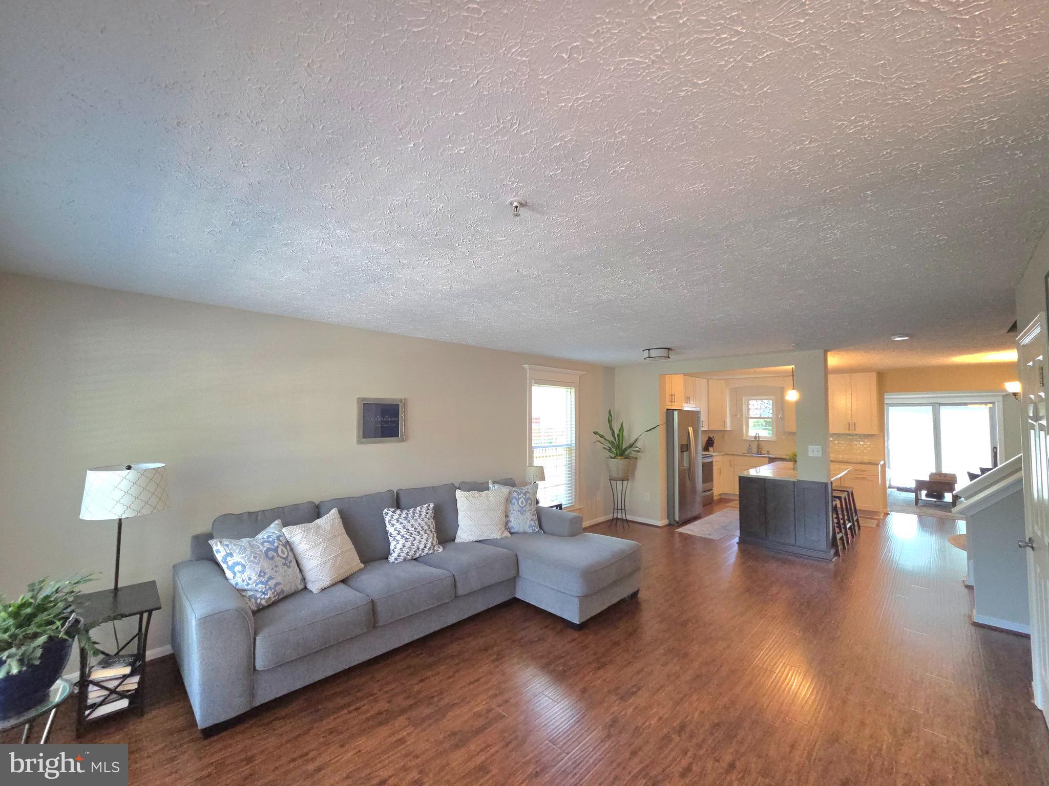 REISTERSTOWN VILLAGE - Residential