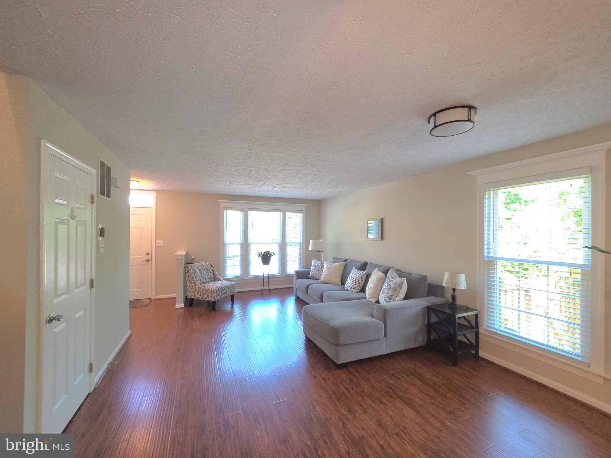 REISTERSTOWN VILLAGE - Residential