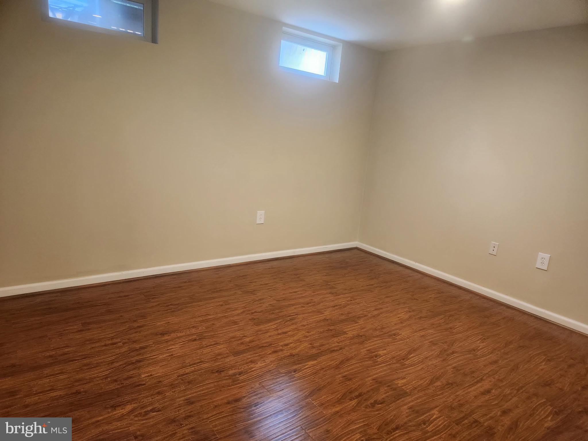 REISTERSTOWN VILLAGE - Residential