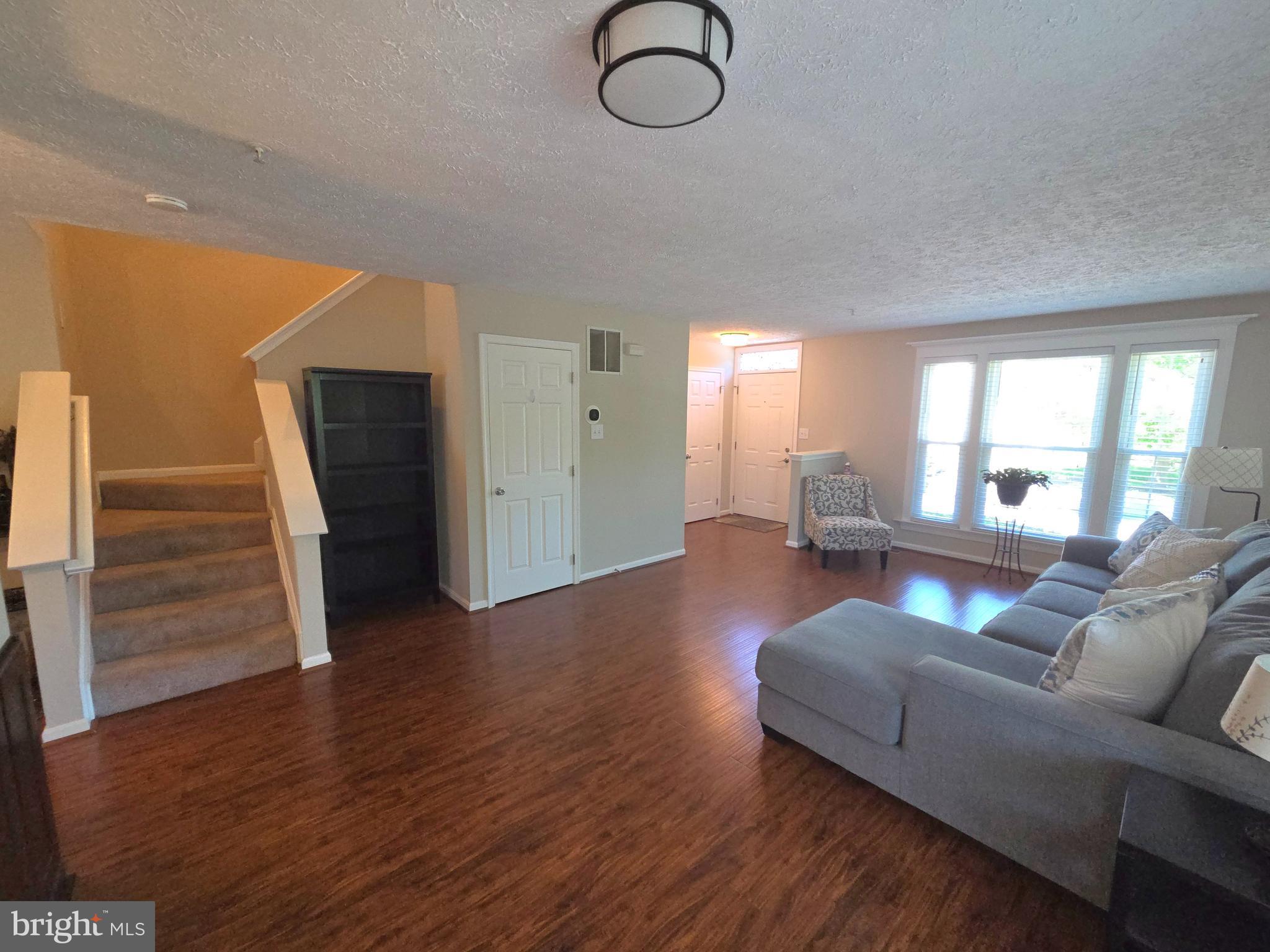 REISTERSTOWN VILLAGE - Residential