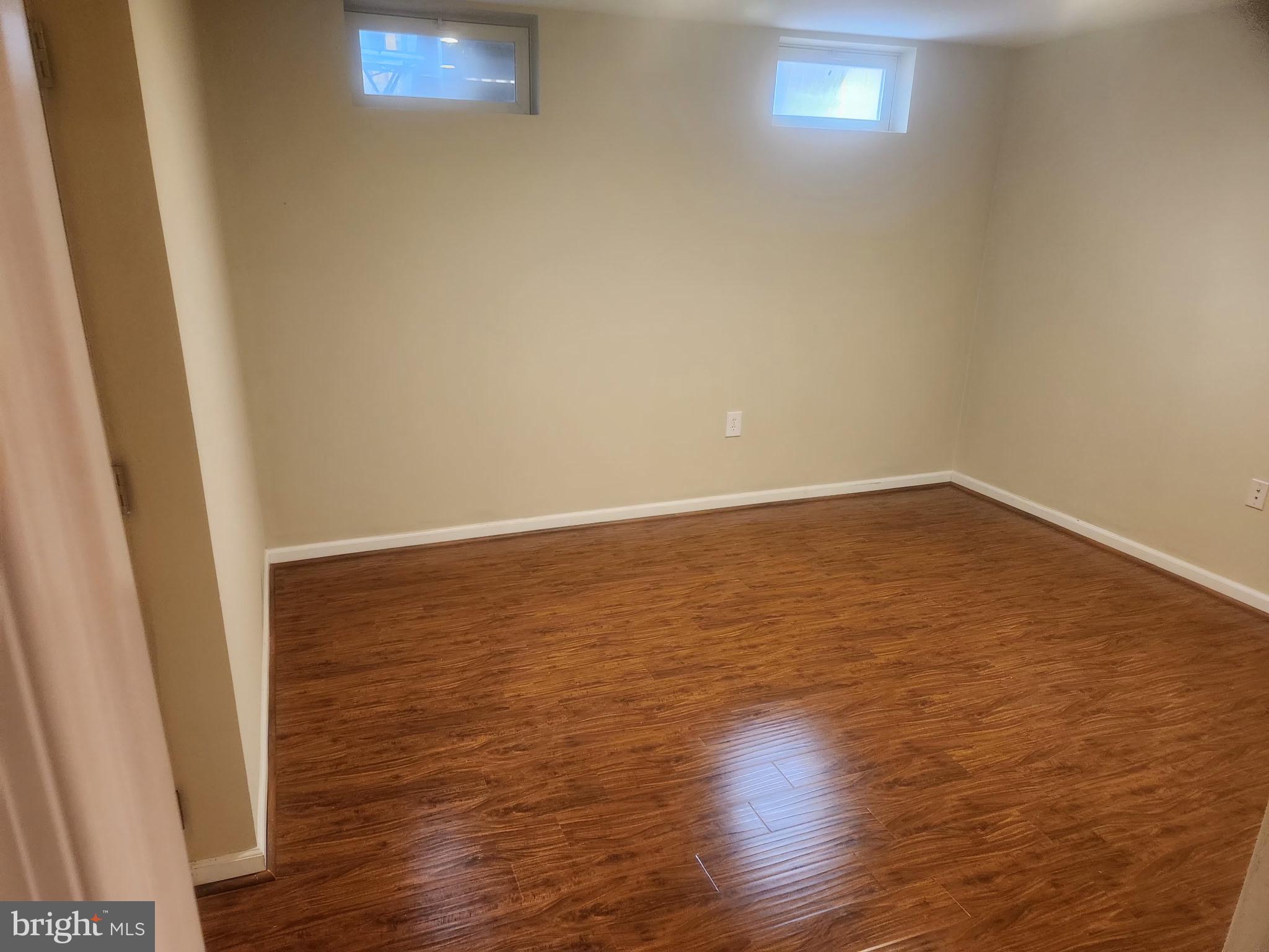 REISTERSTOWN VILLAGE - Residential