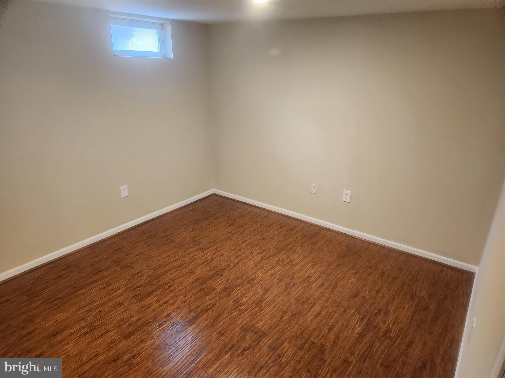 REISTERSTOWN VILLAGE - Residential