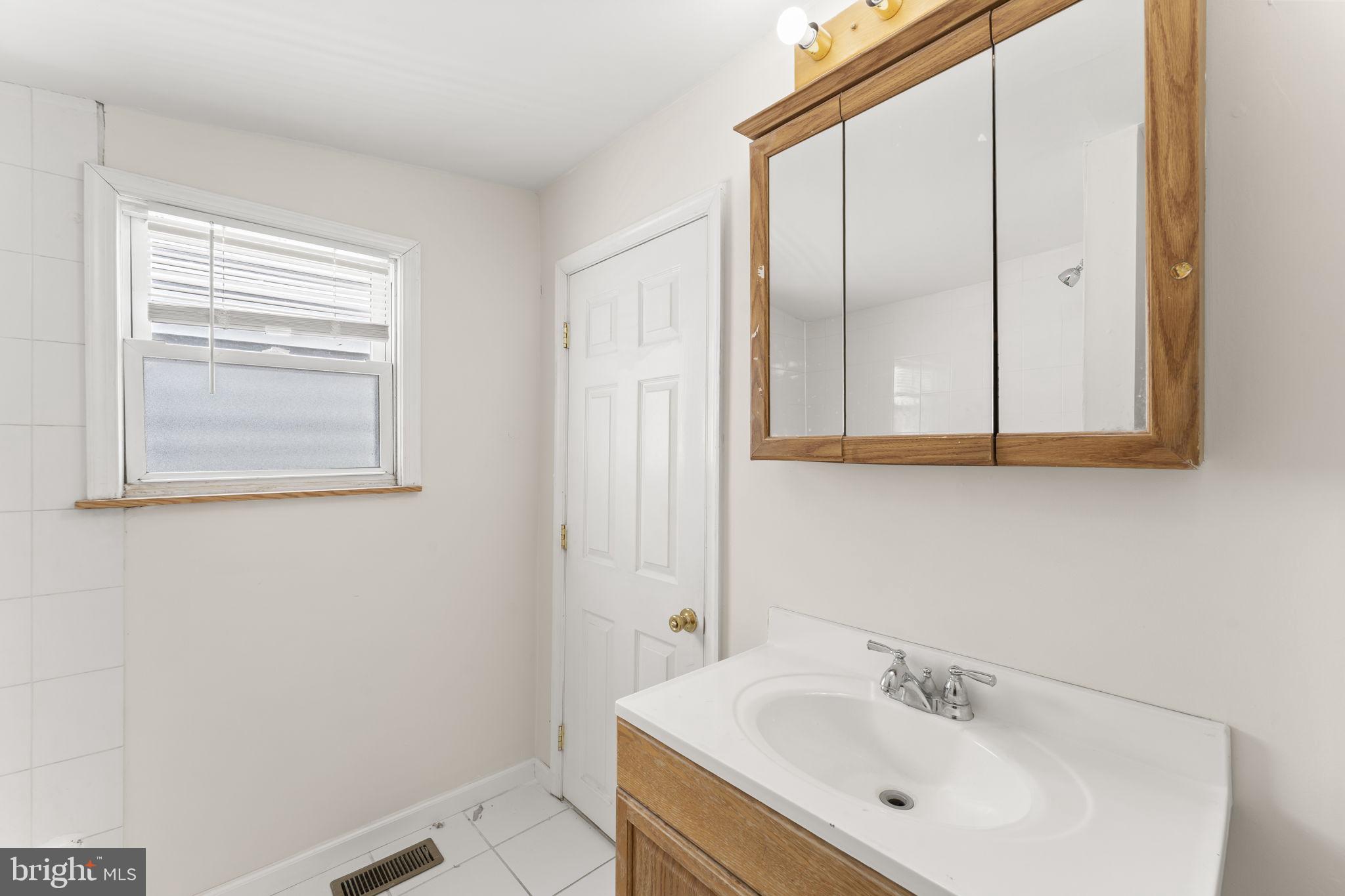 NEWBOLD - Residential