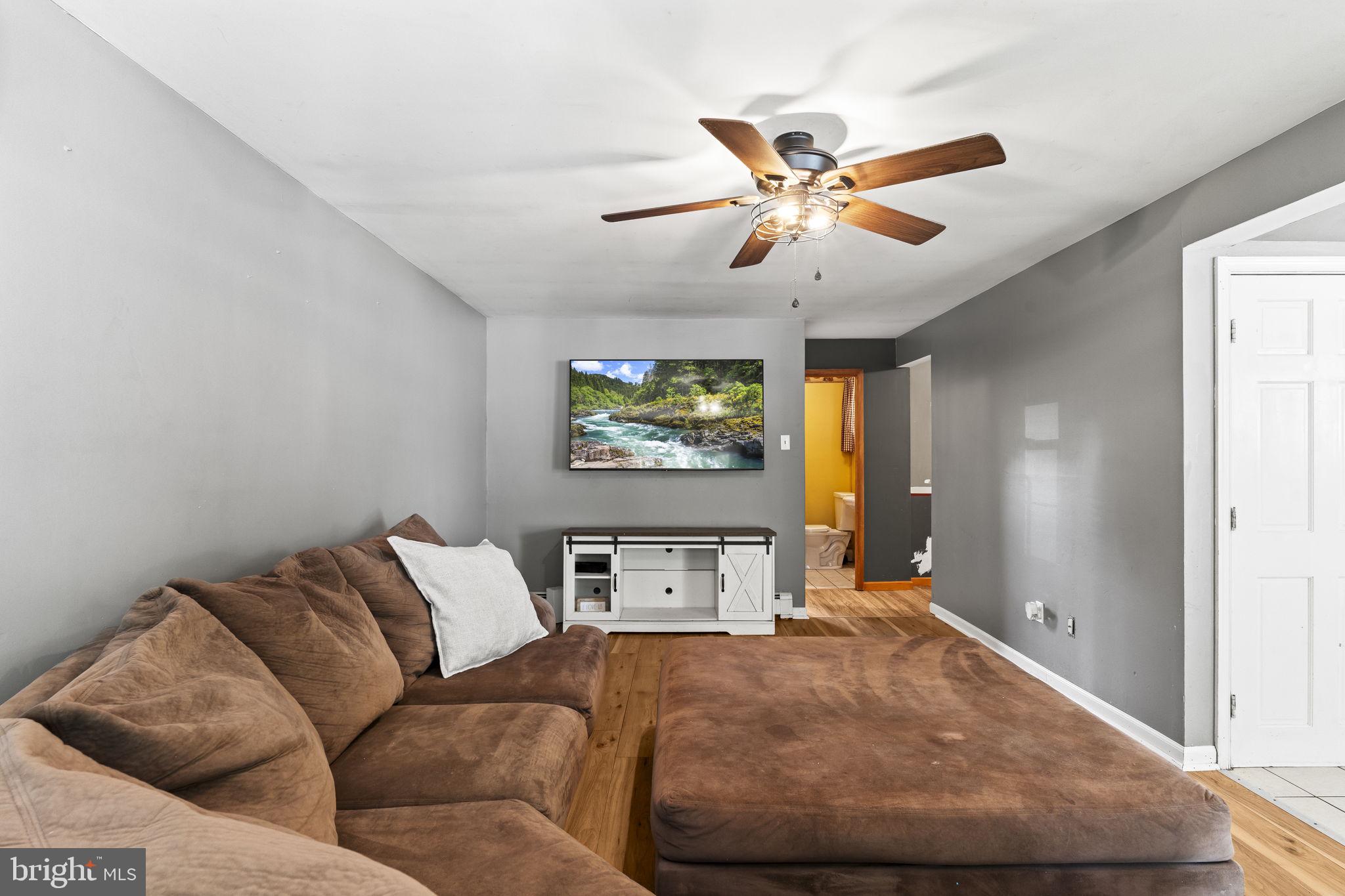 HARTSVILLE PARK - Residential