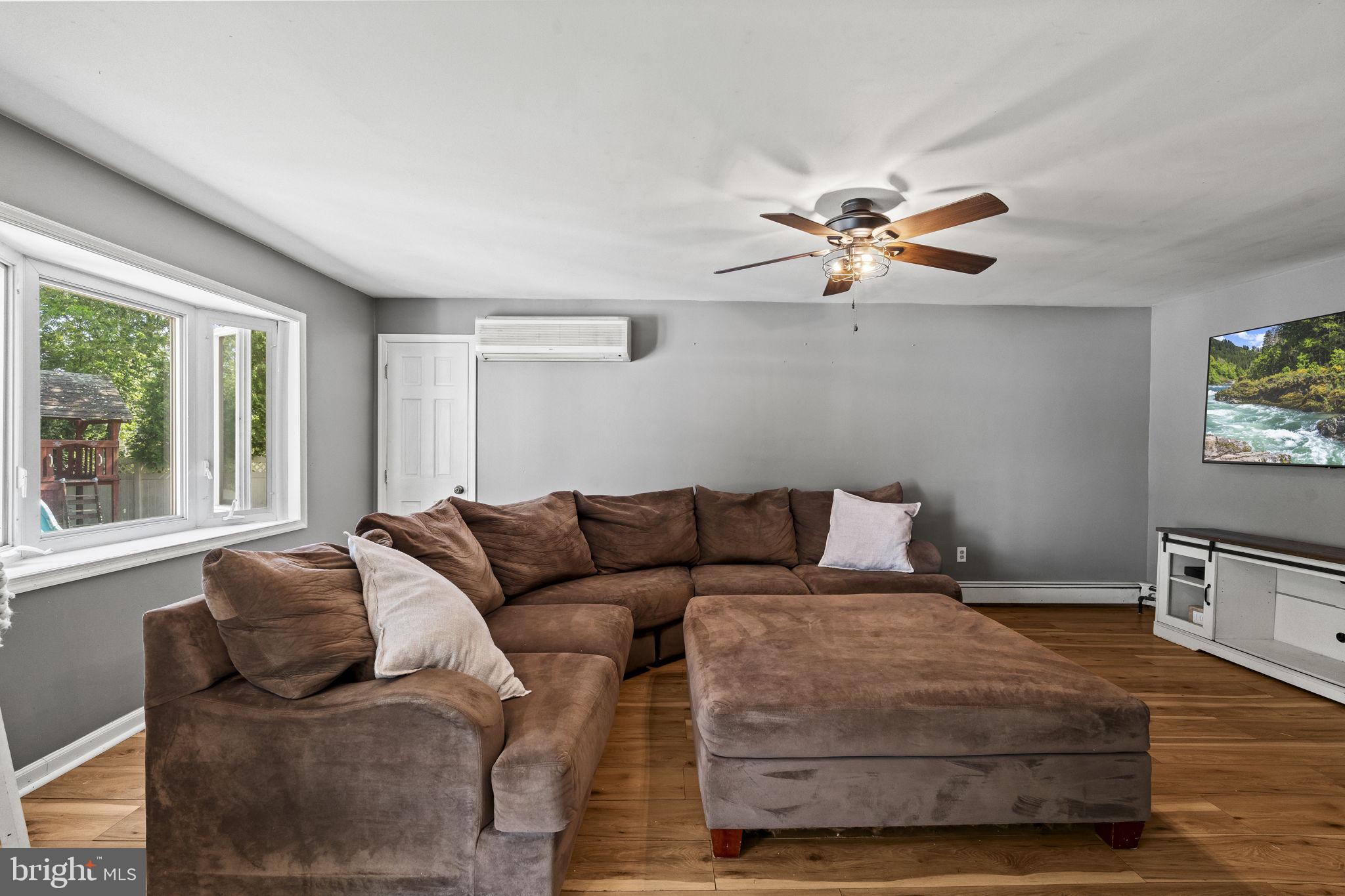 HARTSVILLE PARK - Residential