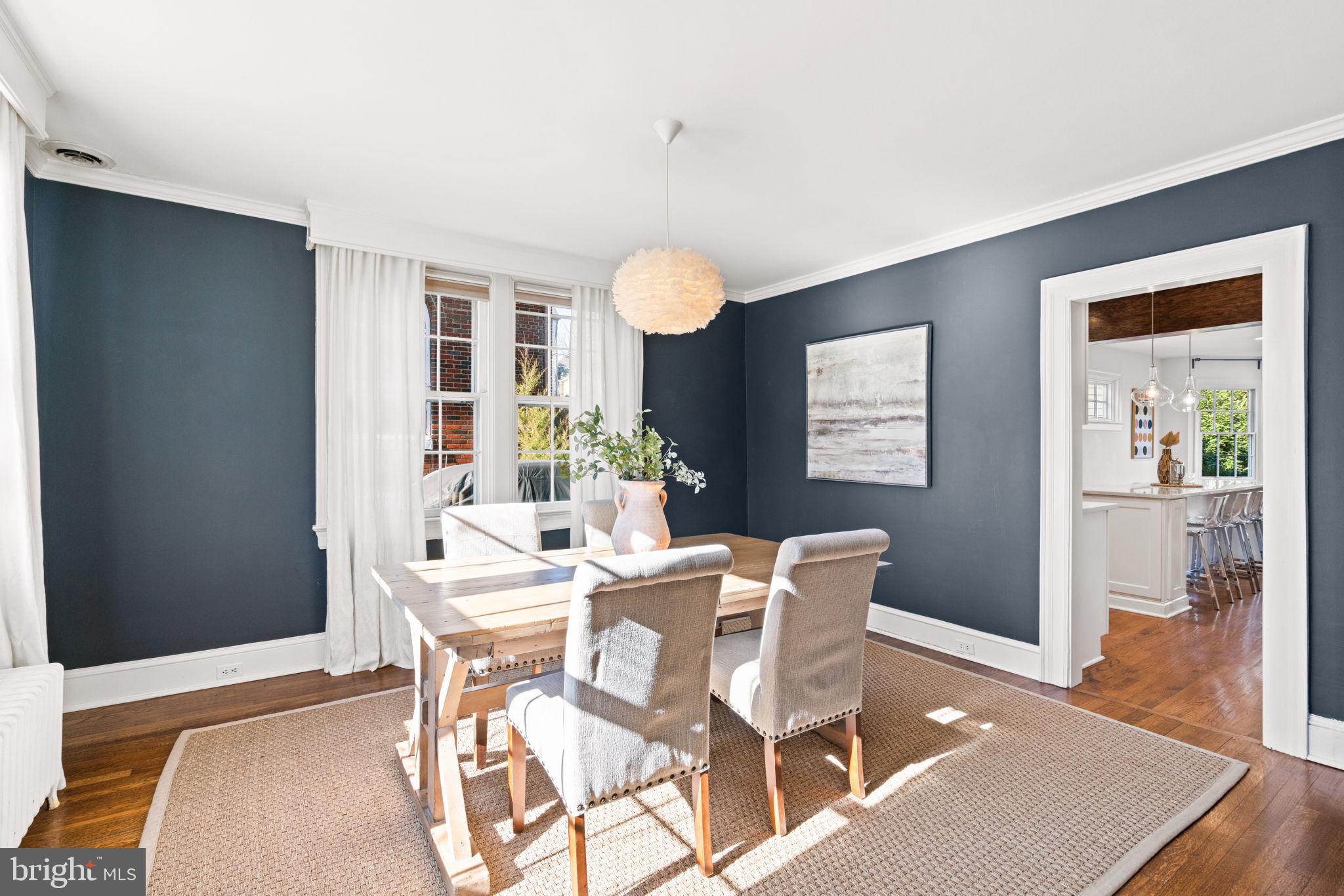 CHEVY CHASE - Residential