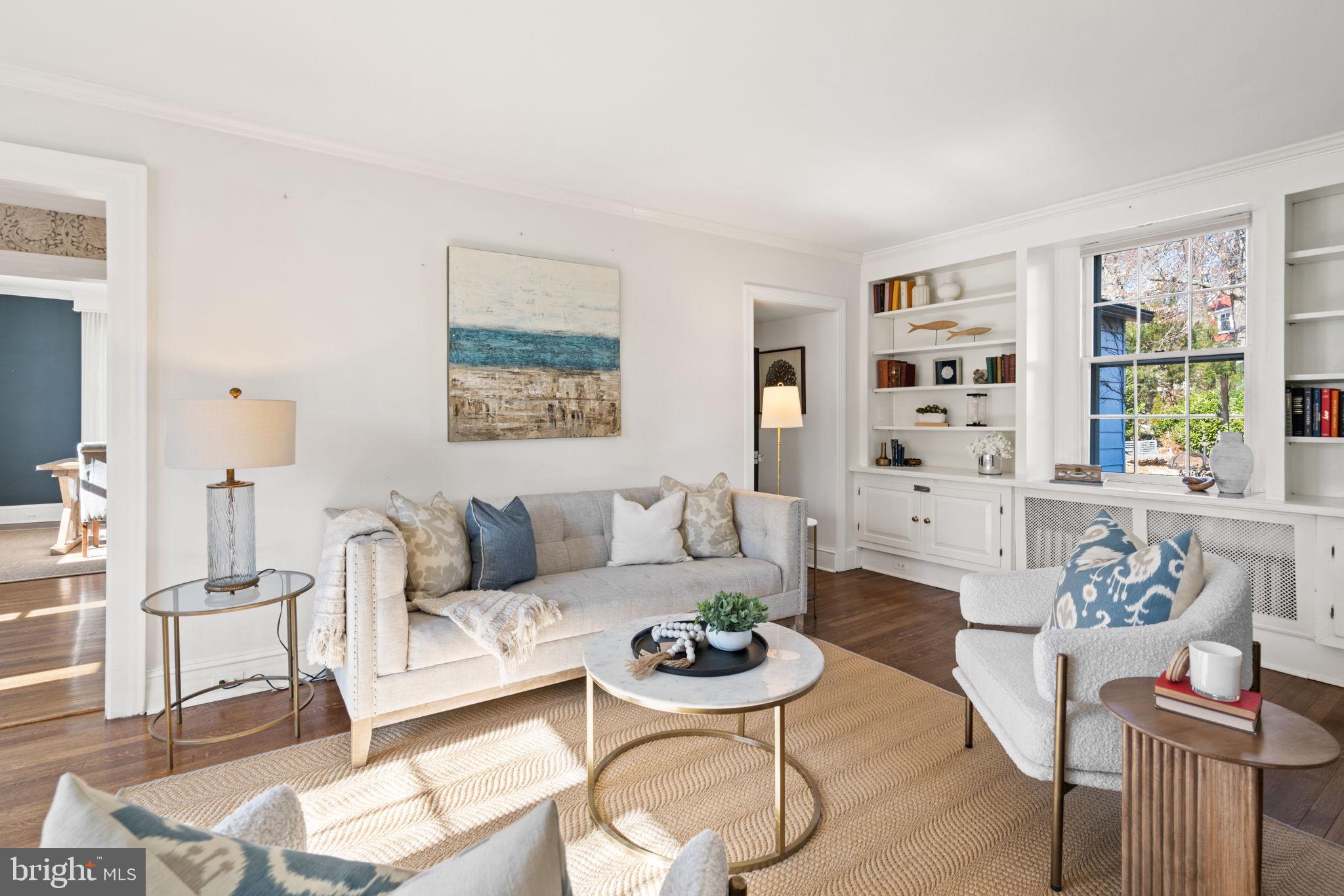 CHEVY CHASE - Residential