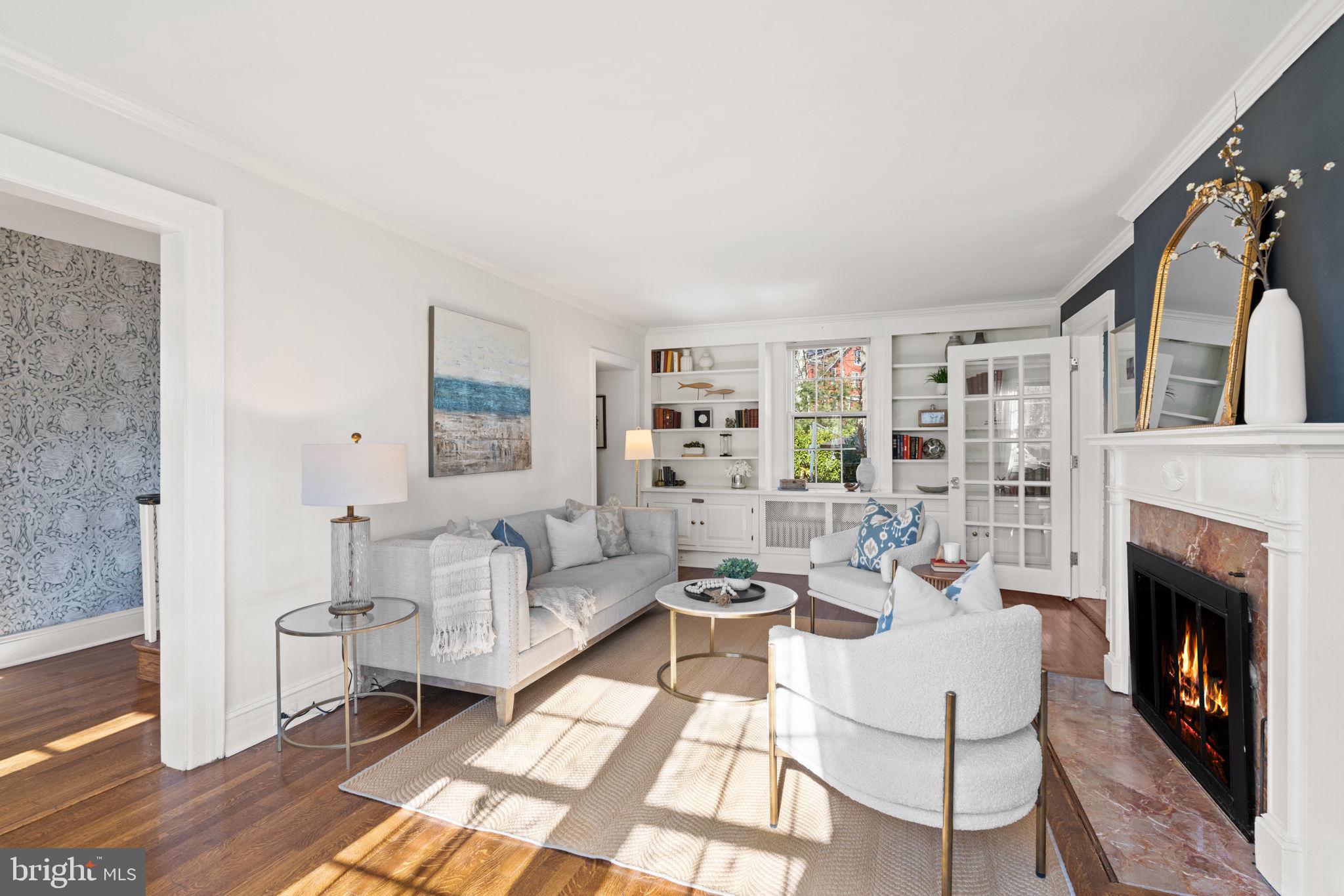 CHEVY CHASE - Residential