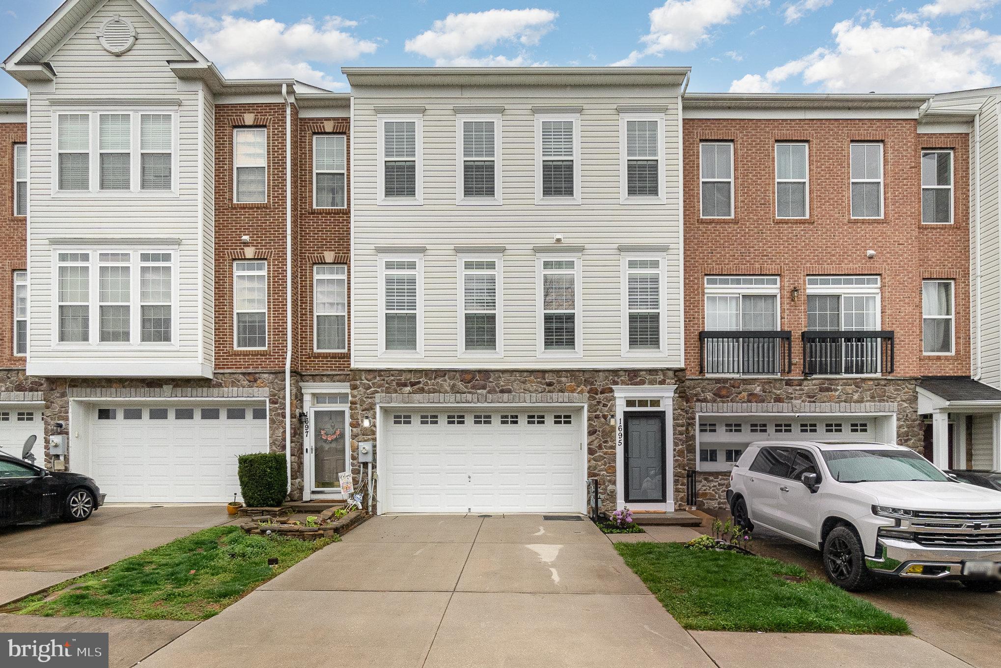 GREENWAY FARMS - Residential