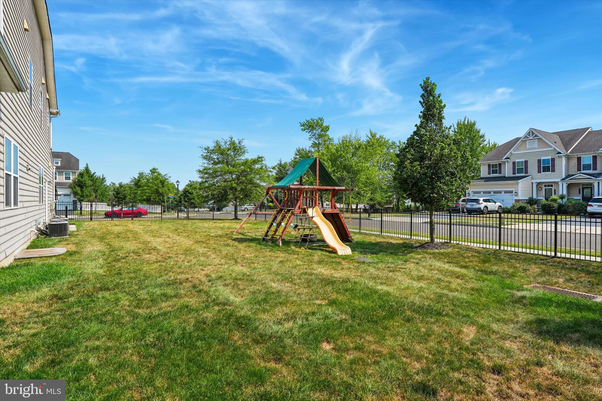 PENROSE WALK - Residential