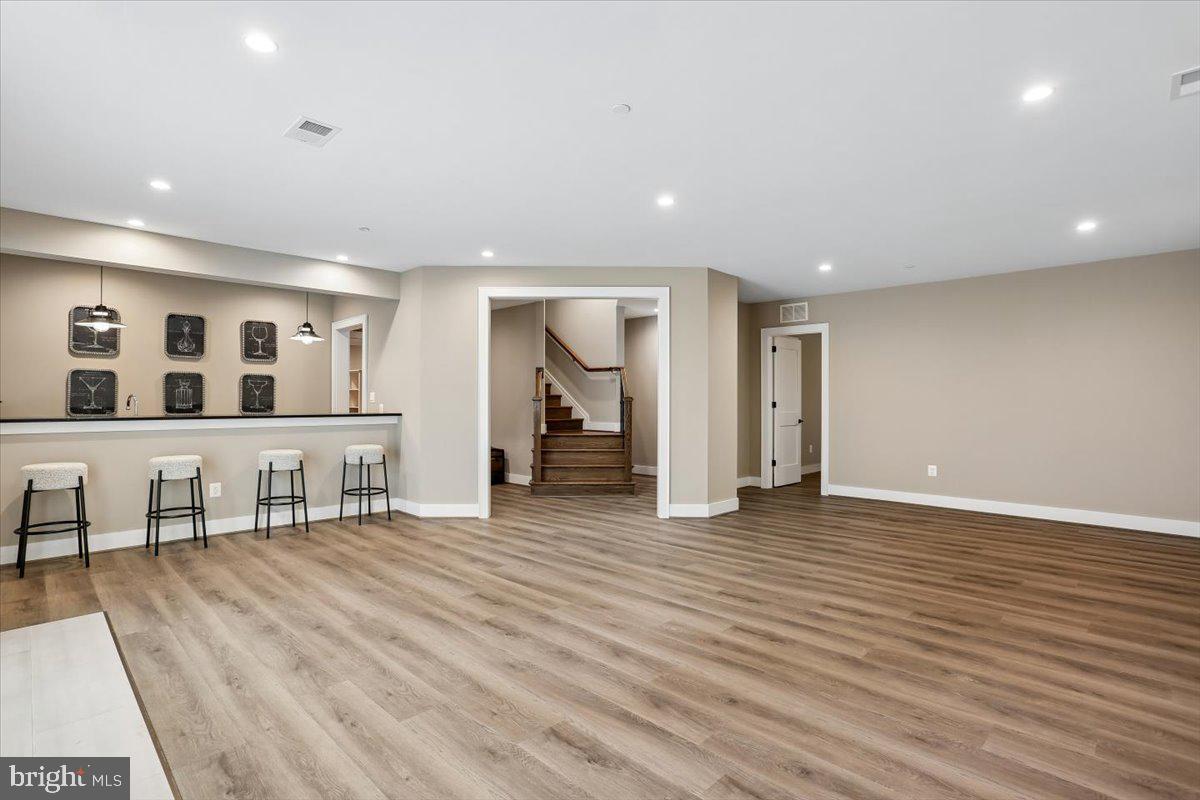 EDGEWOOD - Residential