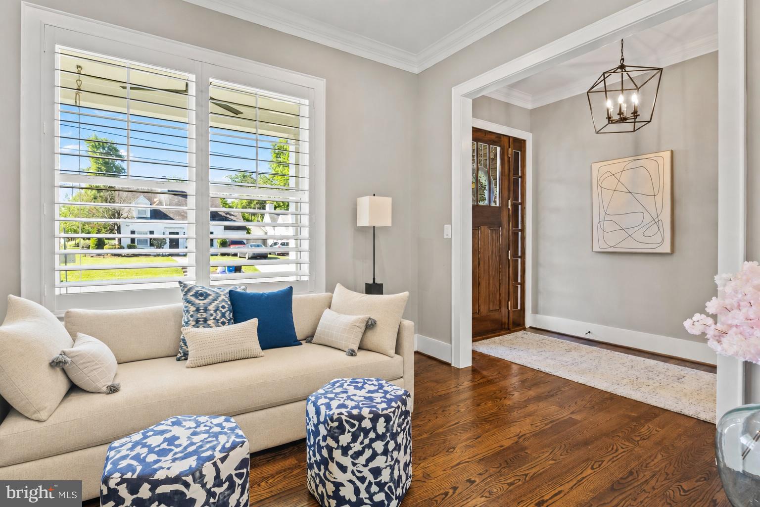EDGEWOOD - Residential