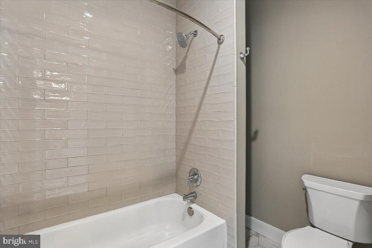 EDGEWOOD - Residential