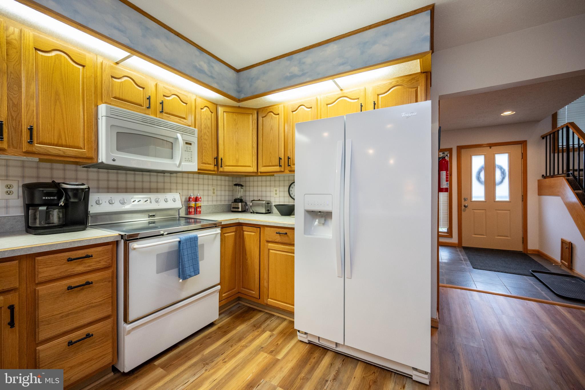 LAURELBROOK - Residential