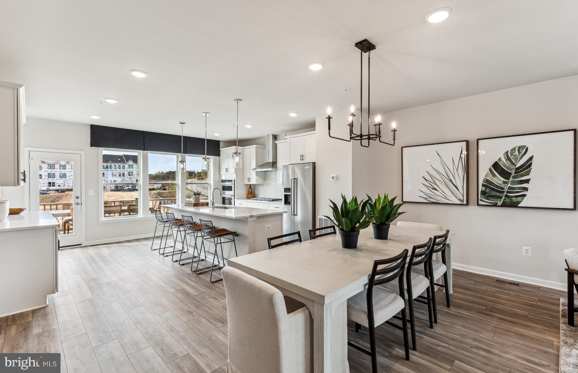 TILLETT'S VIEW - Residential