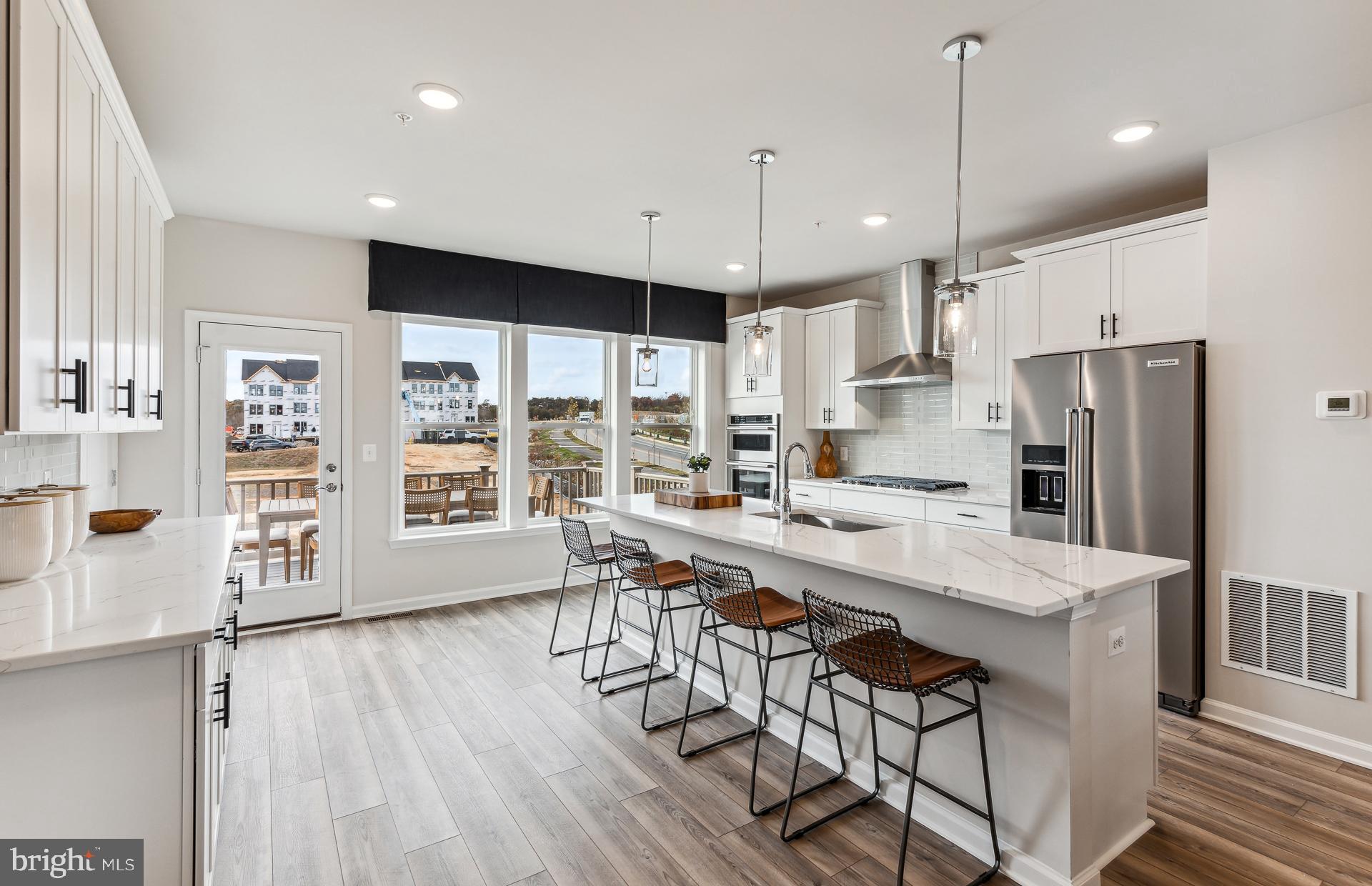 TILLETT'S VIEW - Residential