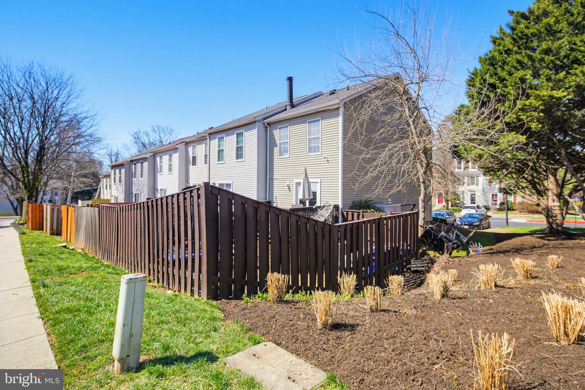 MARBLE HILL - Residential