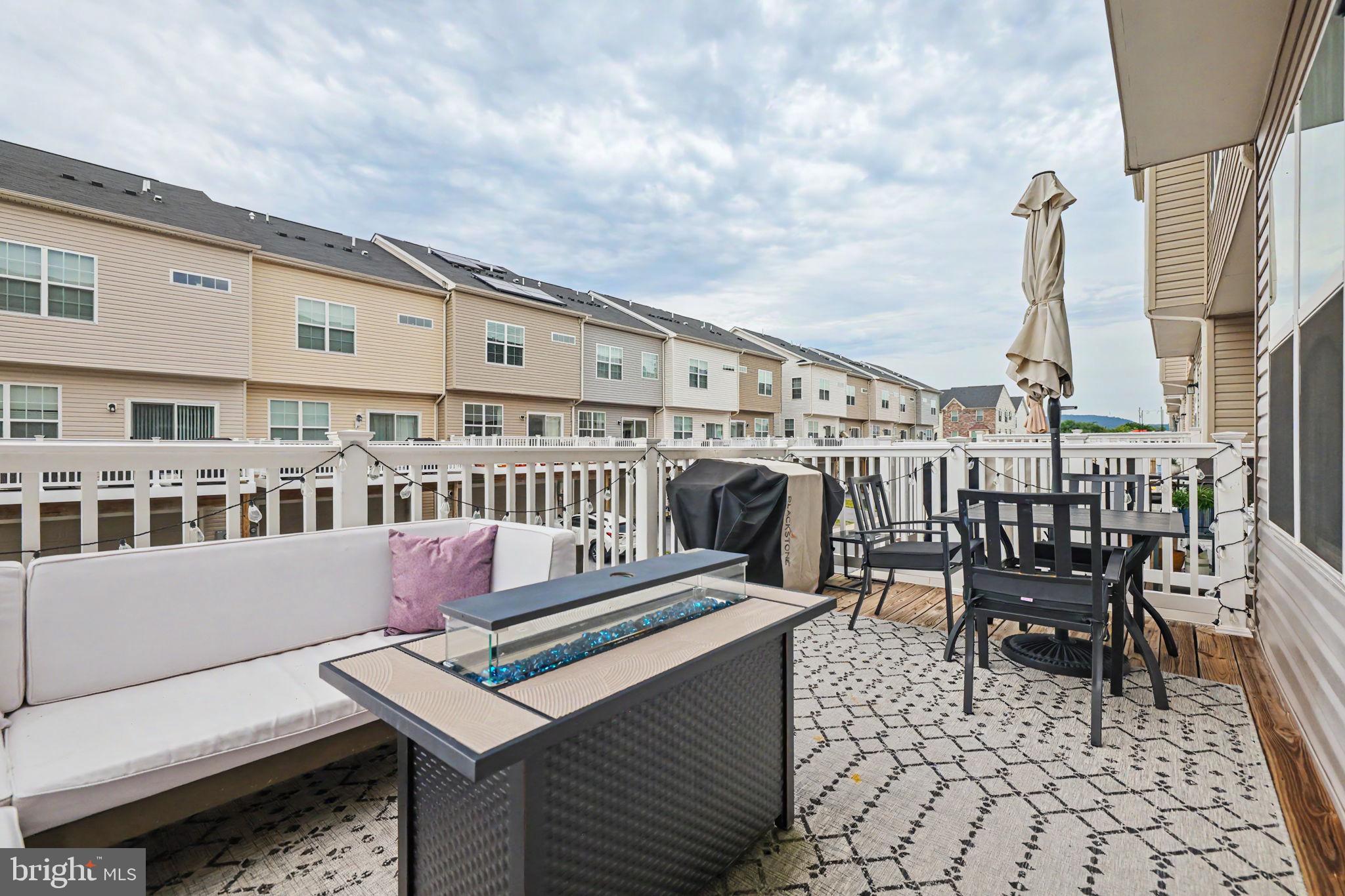JEFFERSON PLACE - Residential