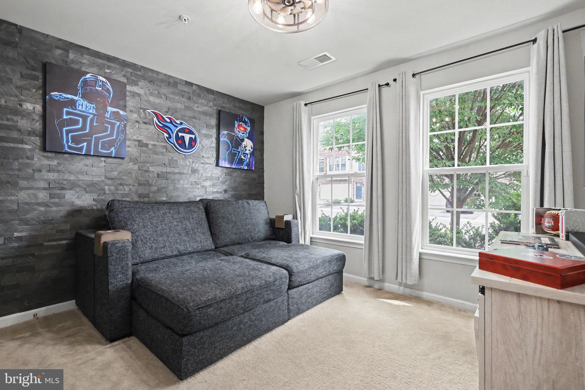 JEFFERSON PLACE - Residential