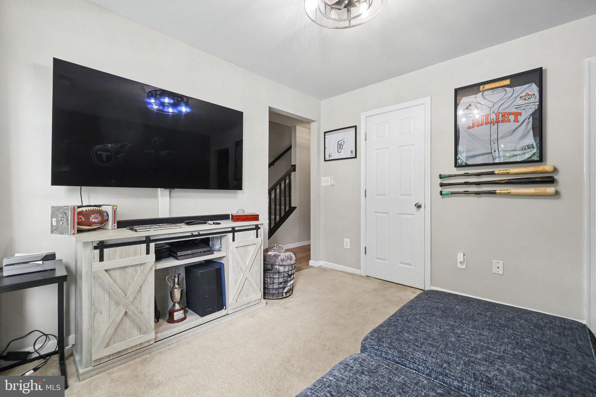 JEFFERSON PLACE - Residential