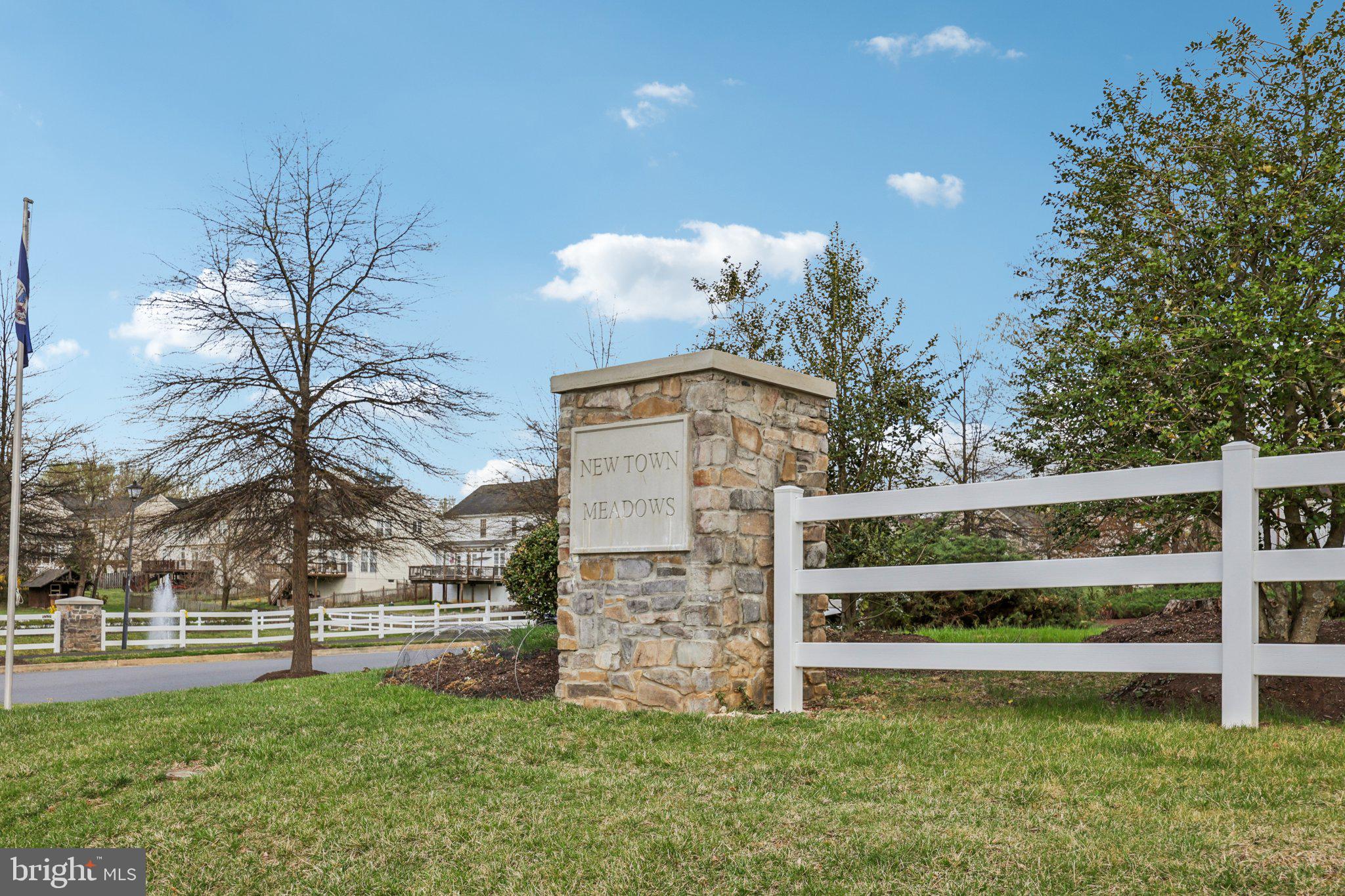 NEW TOWN MEADOWS - Residential