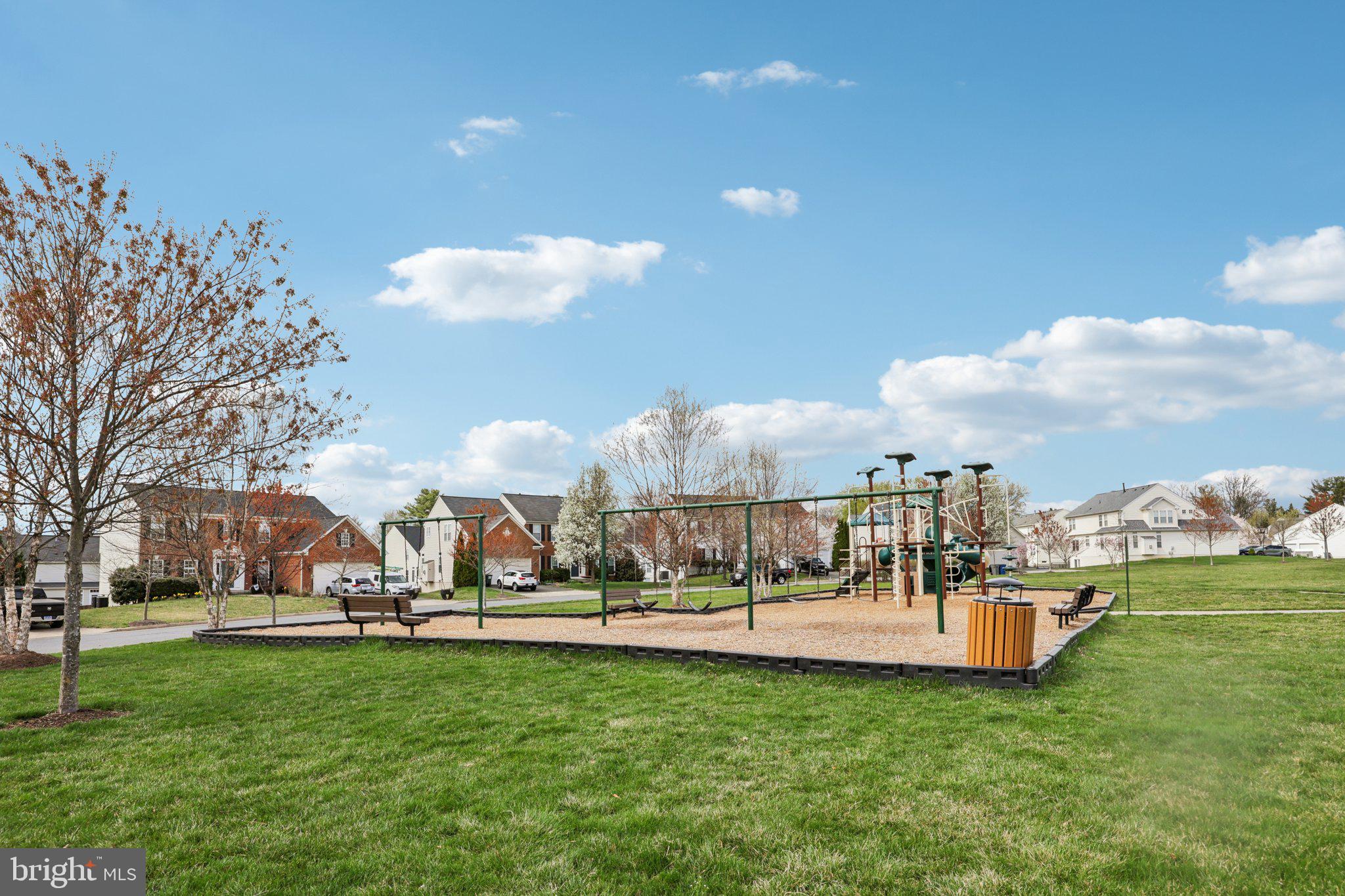 NEW TOWN MEADOWS - Residential