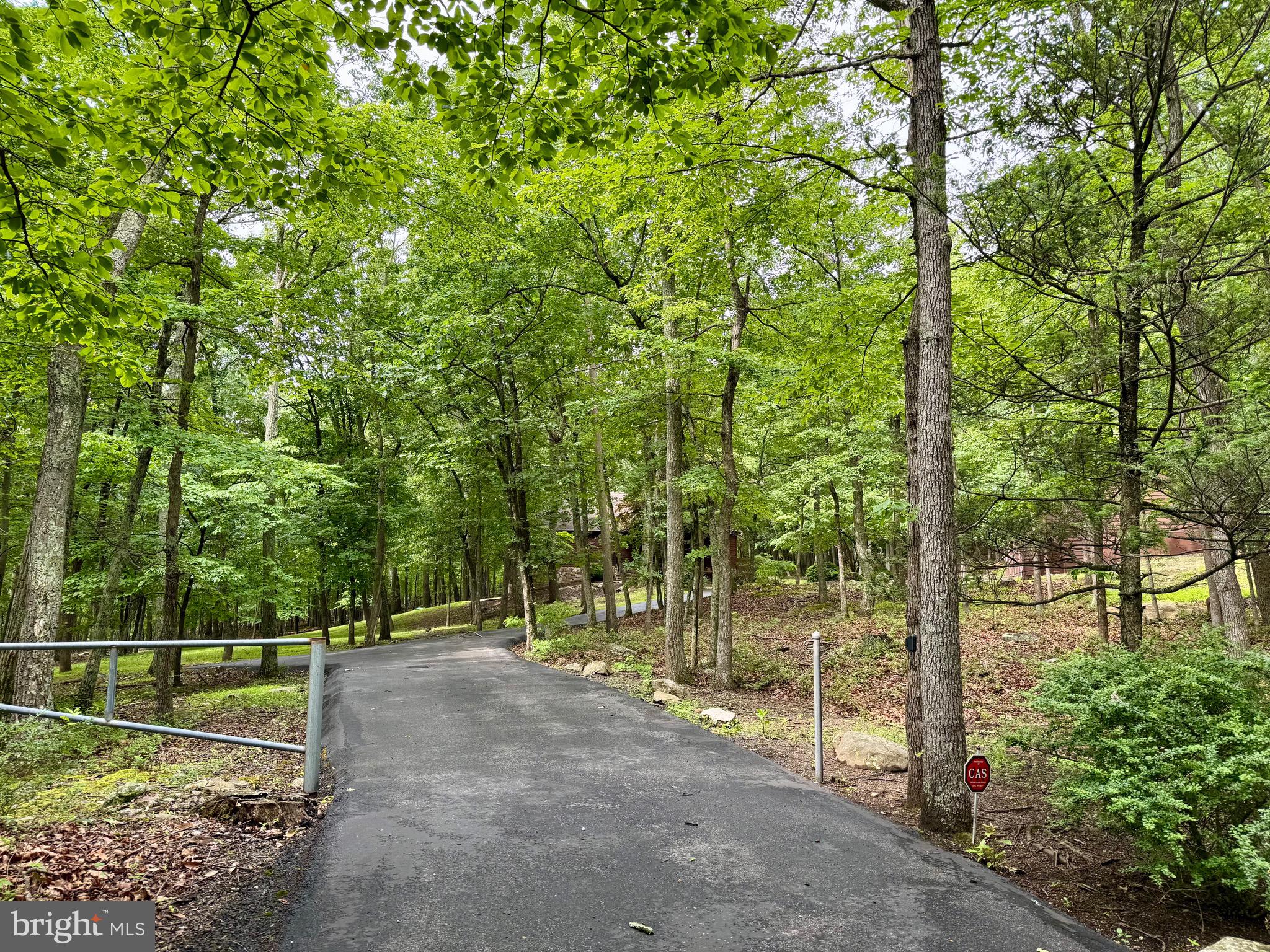 ROCK GAP WOODS - Residential
