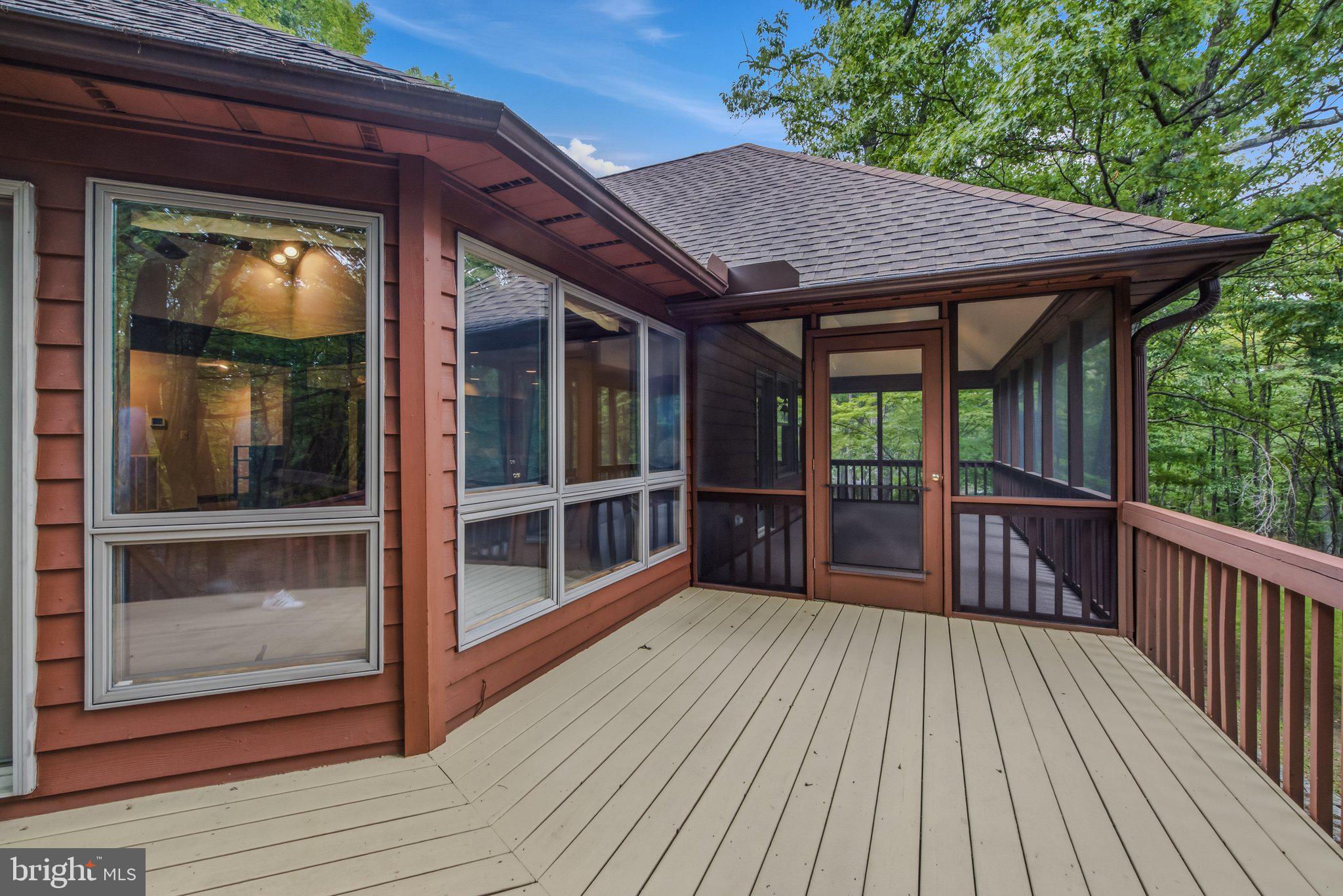 ROCK GAP WOODS - Residential