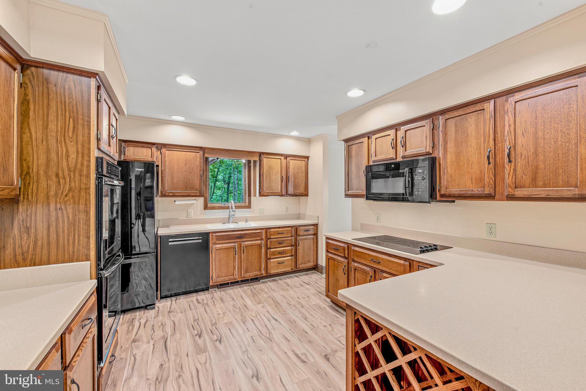 ROCK GAP WOODS - Residential