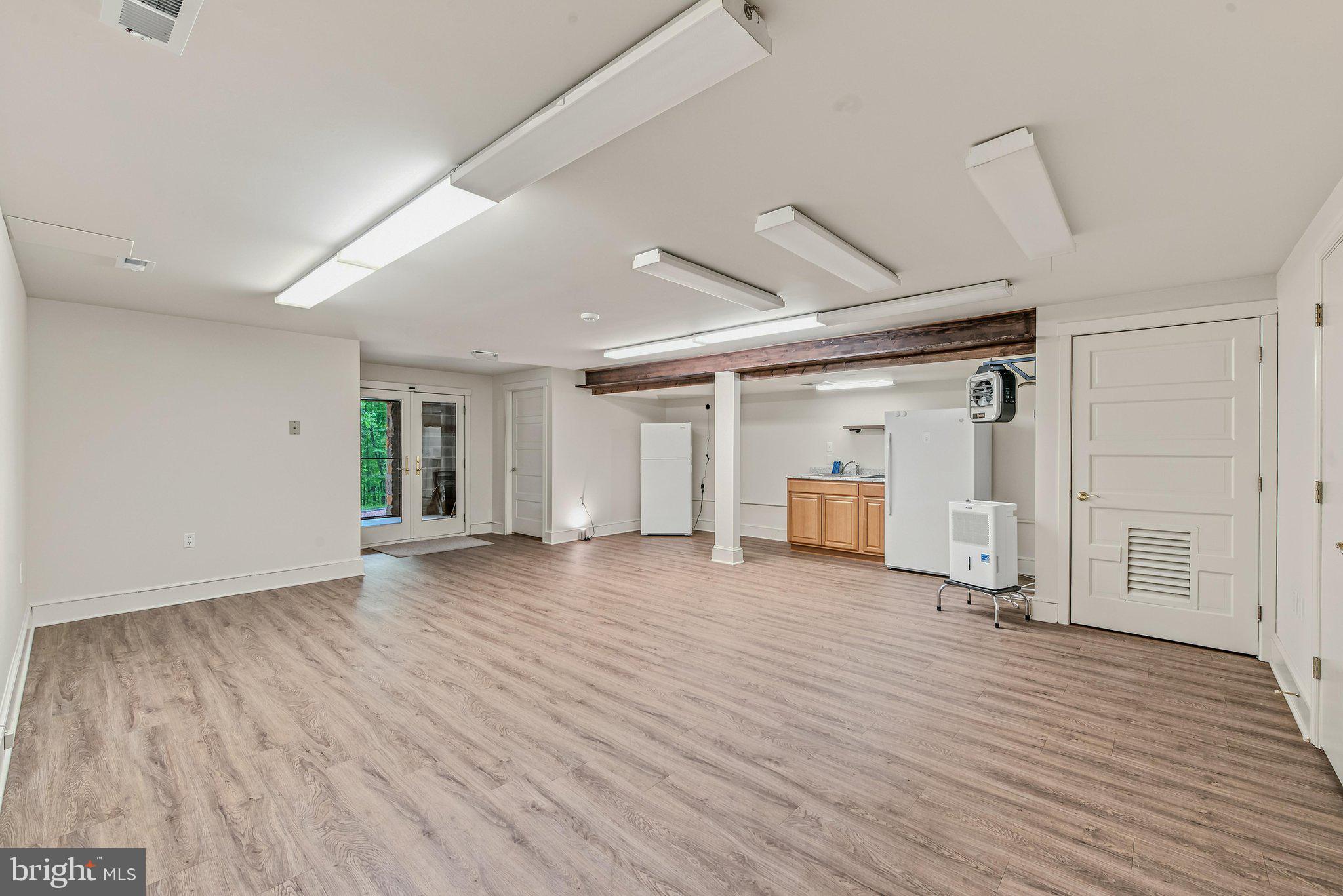 ROCK GAP WOODS - Residential