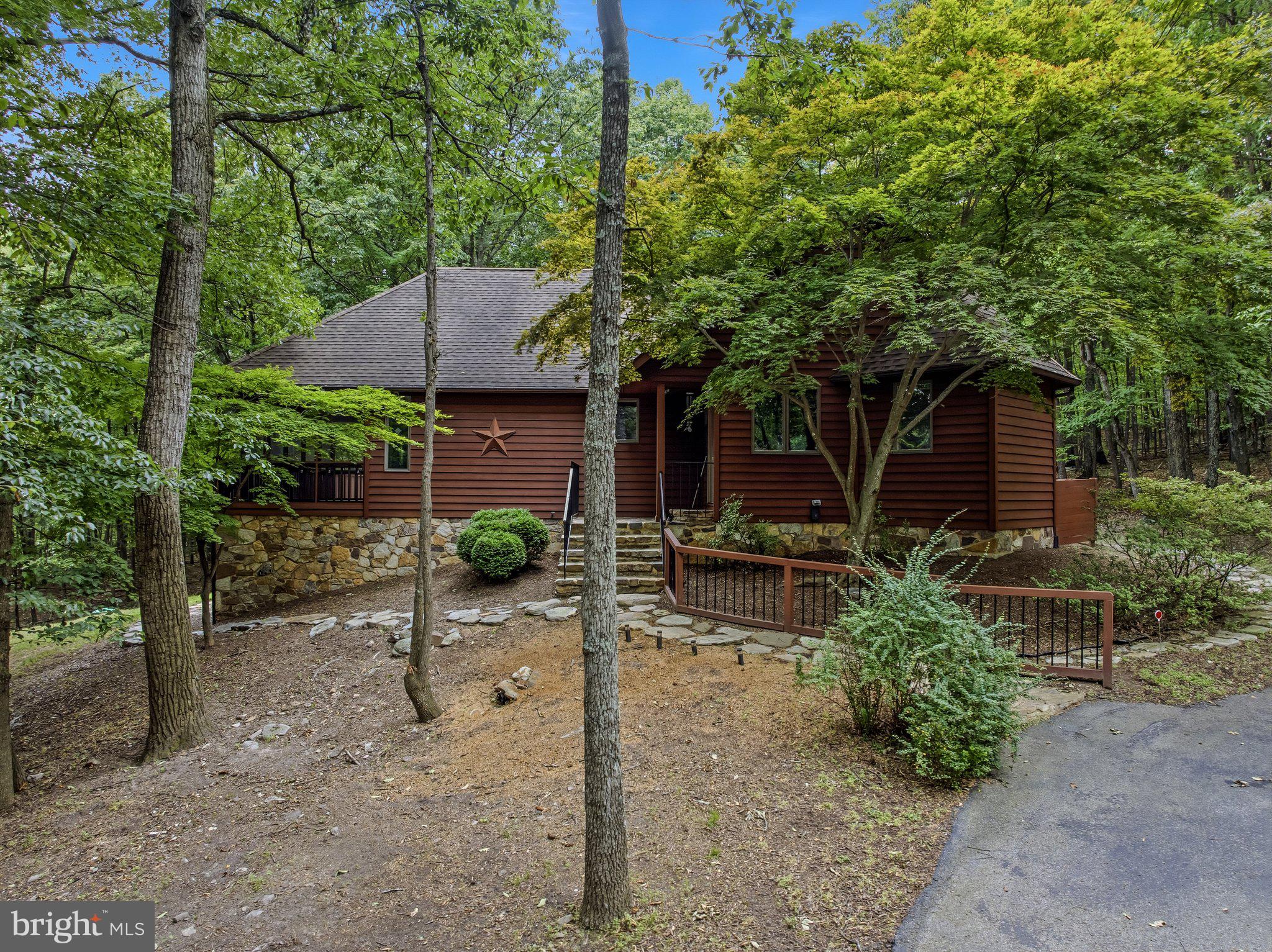 ROCK GAP WOODS - Residential