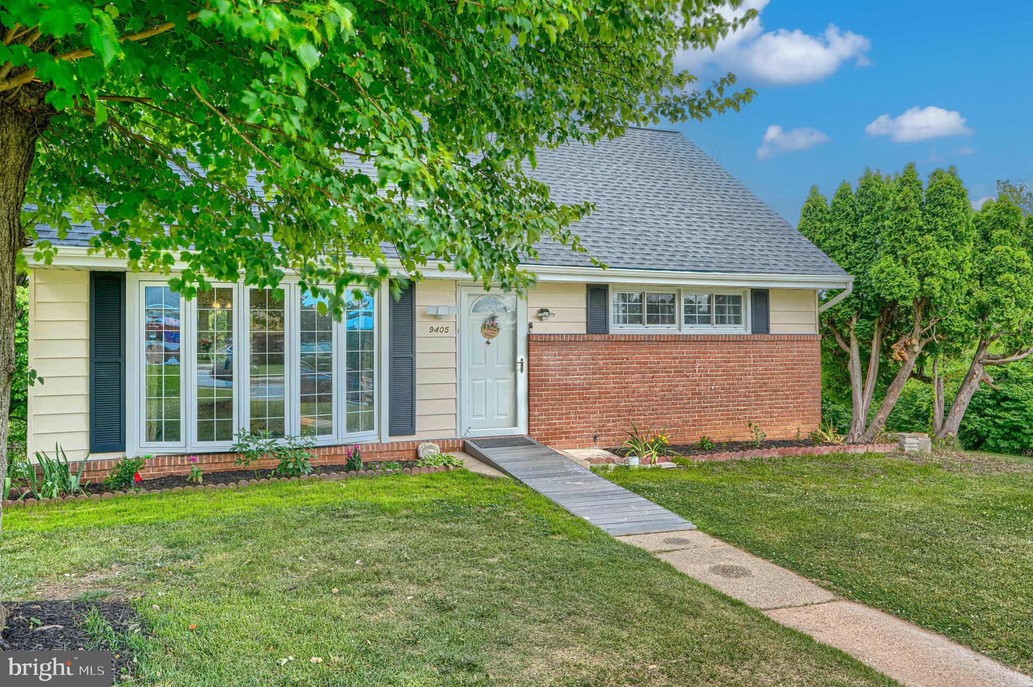 THORNEWOOD PARK - Residential