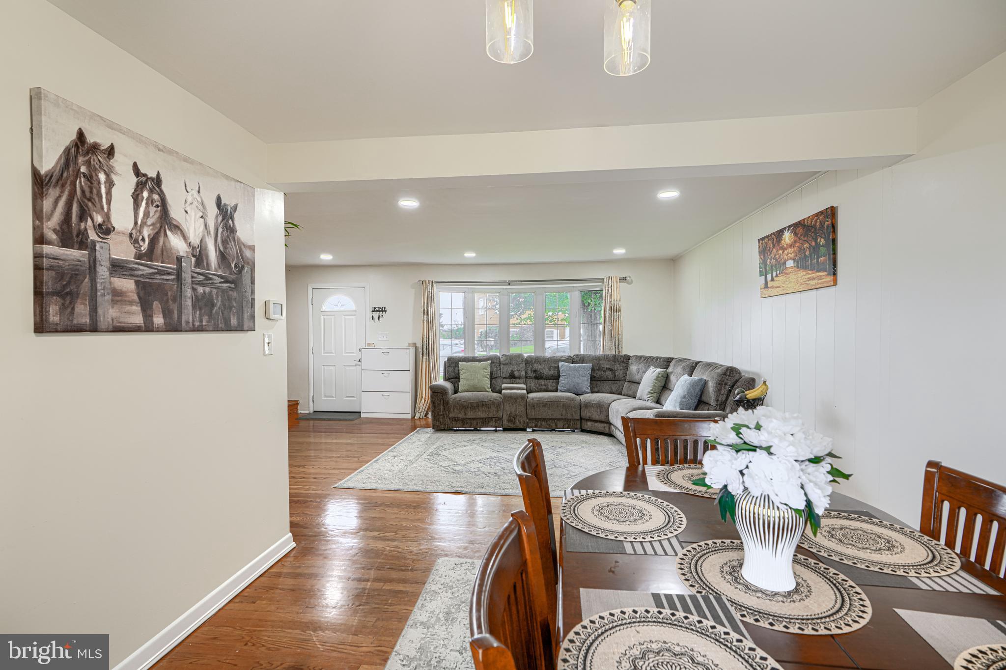 THORNEWOOD PARK - Residential