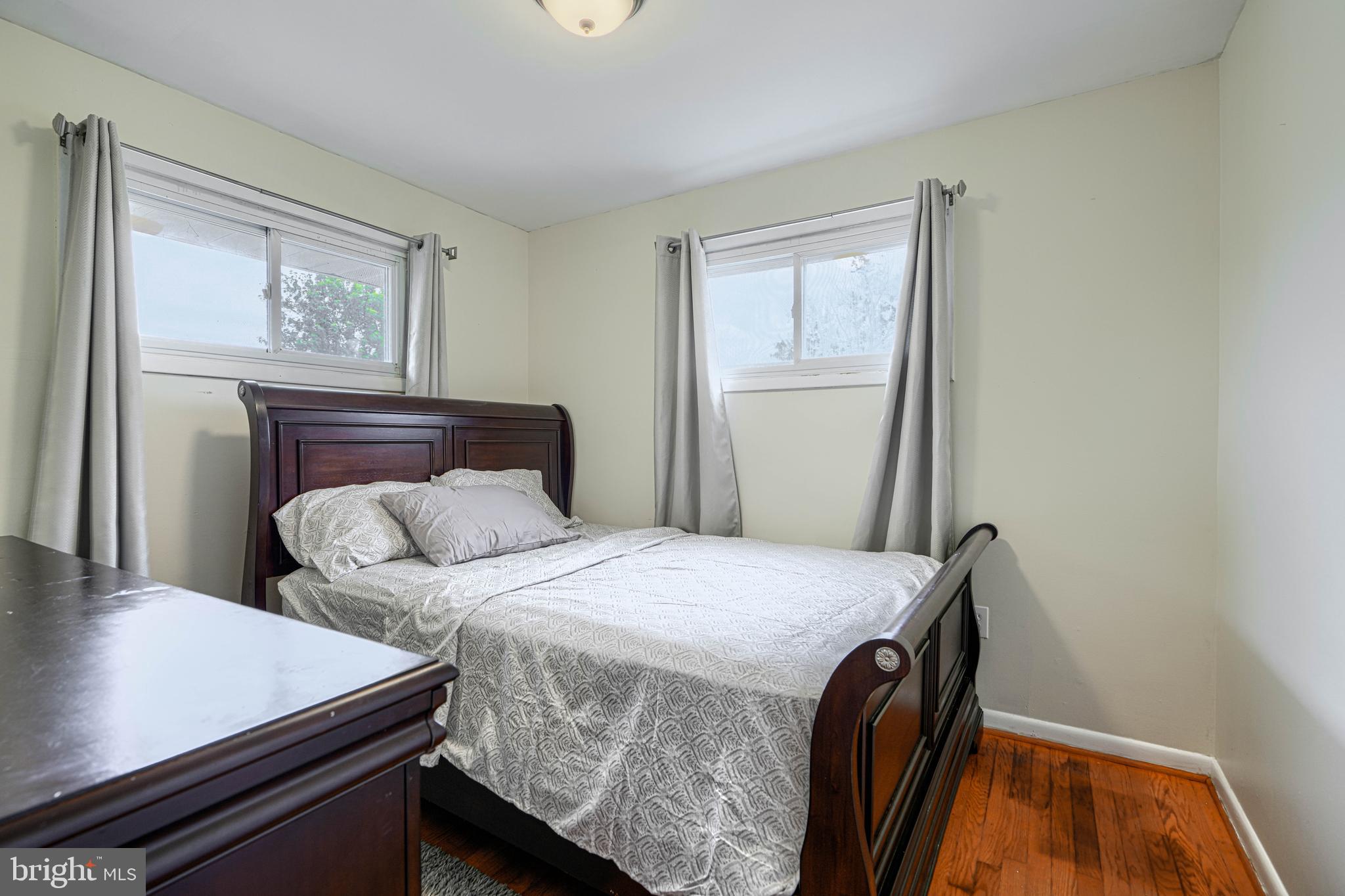 THORNEWOOD PARK - Residential