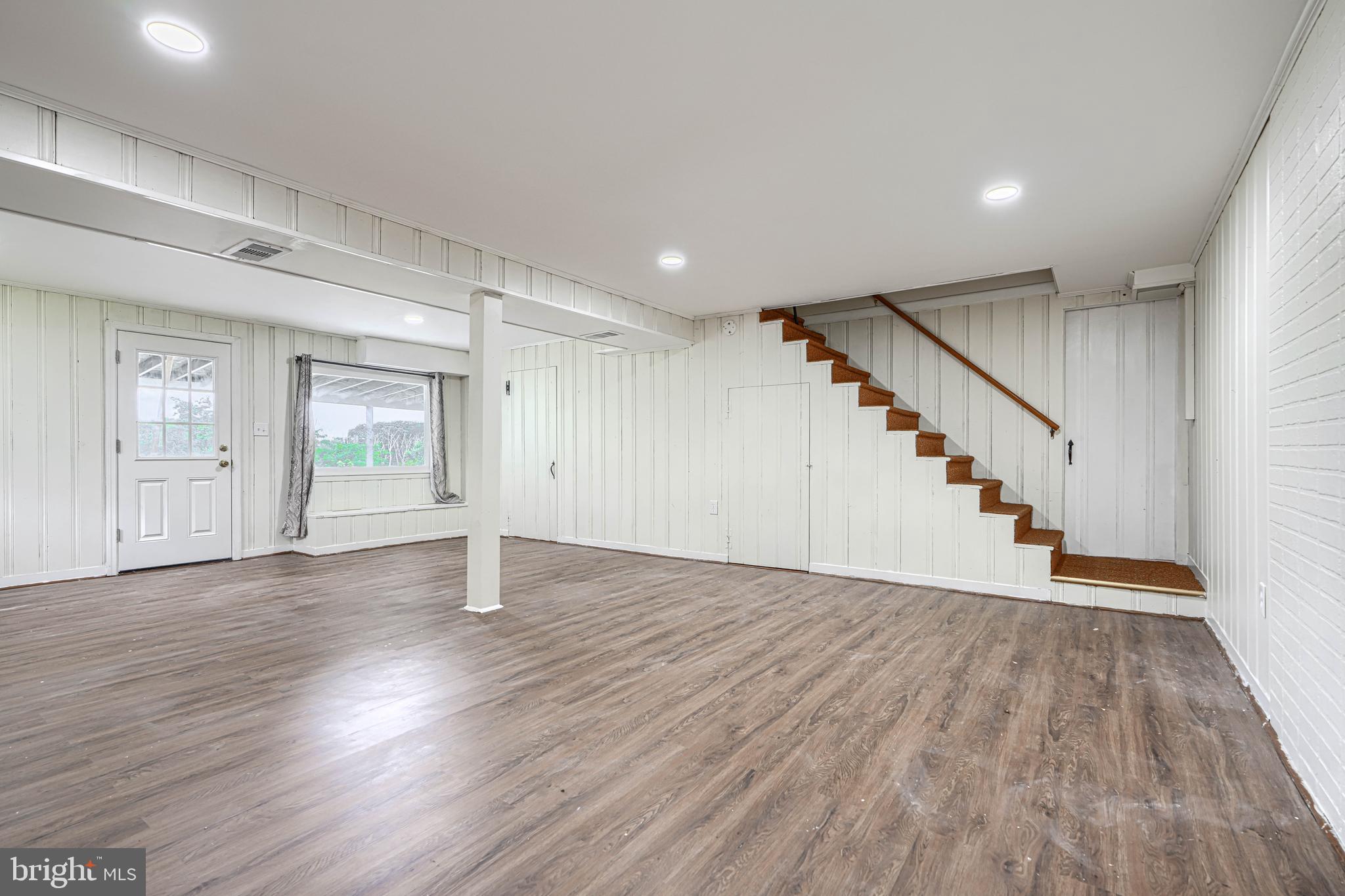 THORNEWOOD PARK - Residential