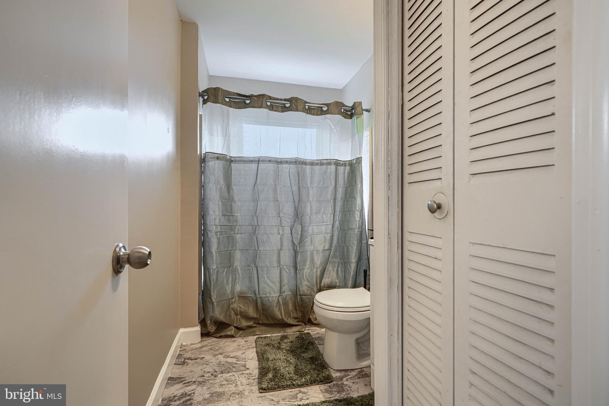THORNEWOOD PARK - Residential