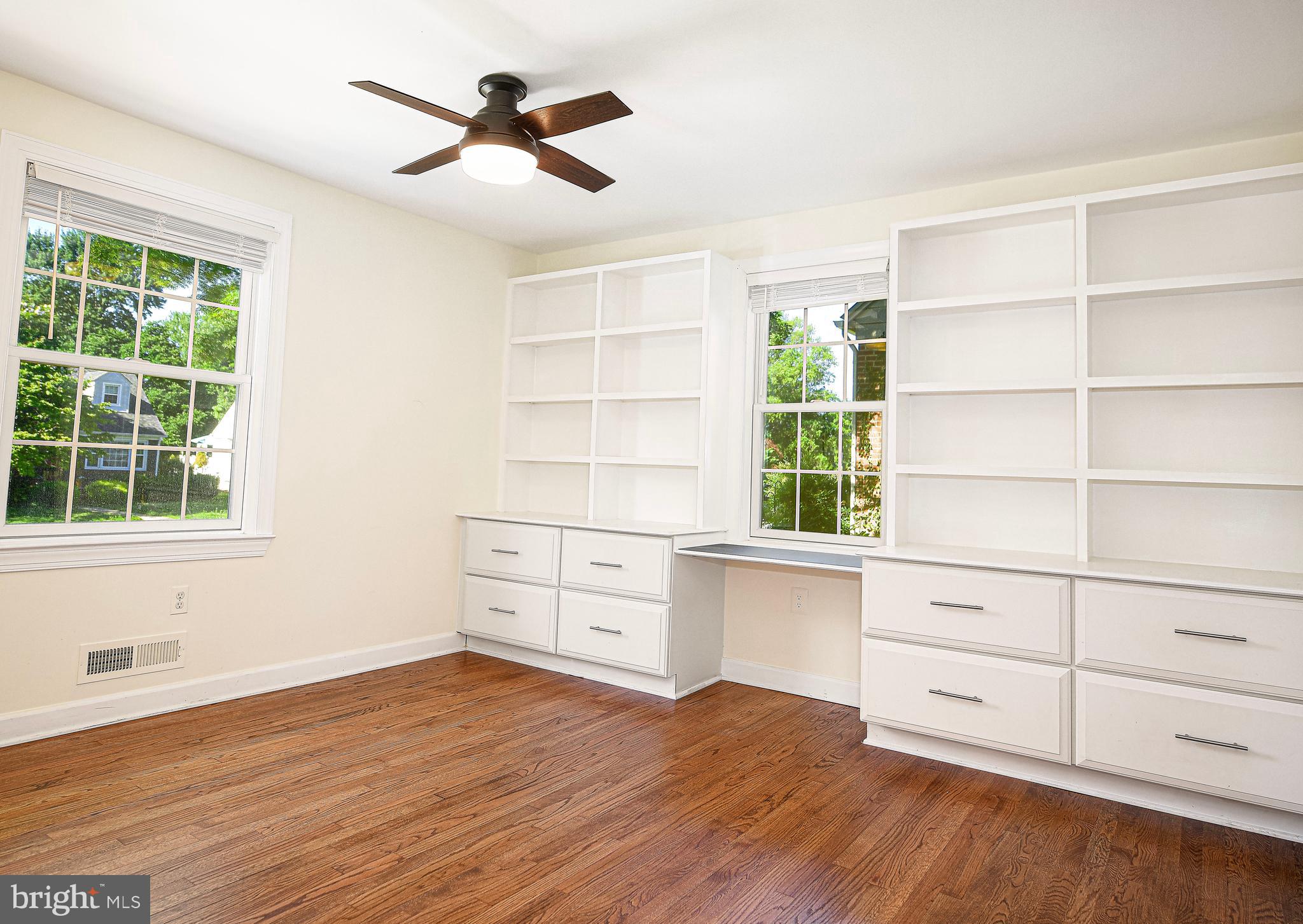 GREENBRIER - Residential