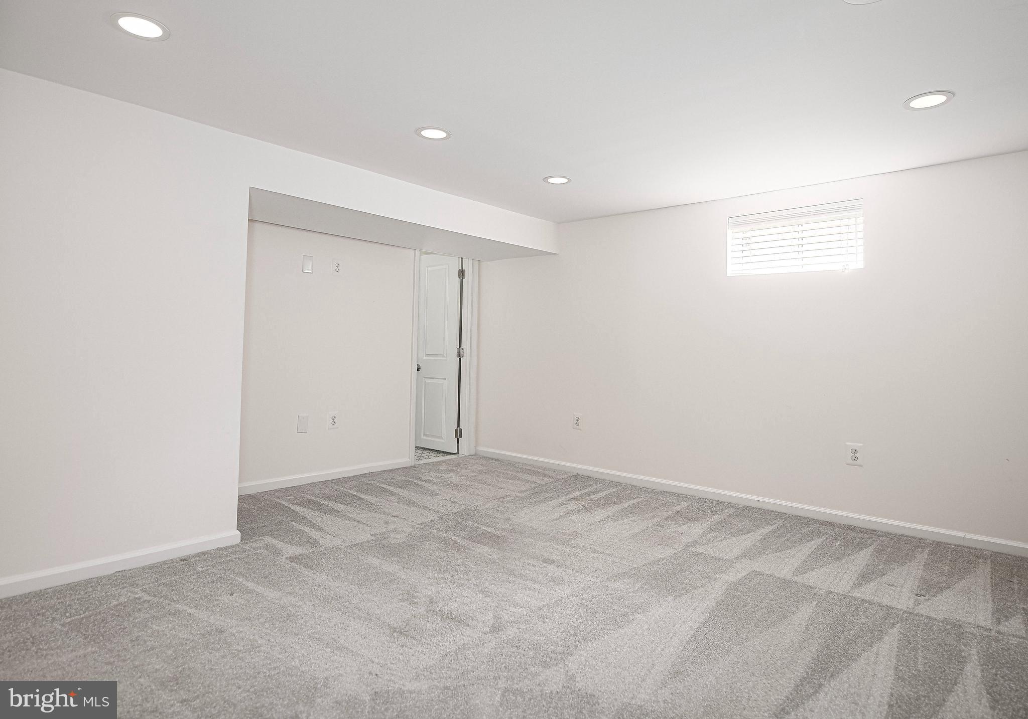 GREENBRIER - Residential
