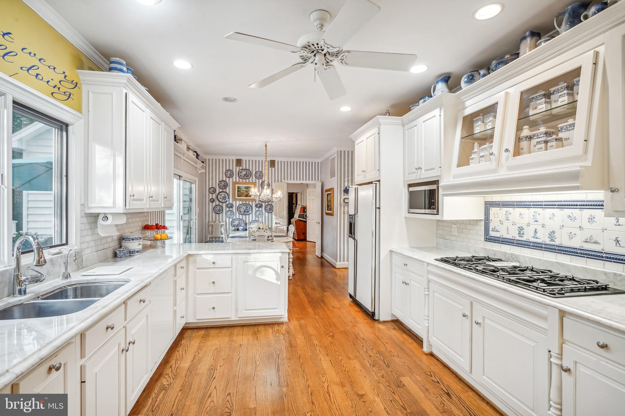 PINE RIDGE - Residential